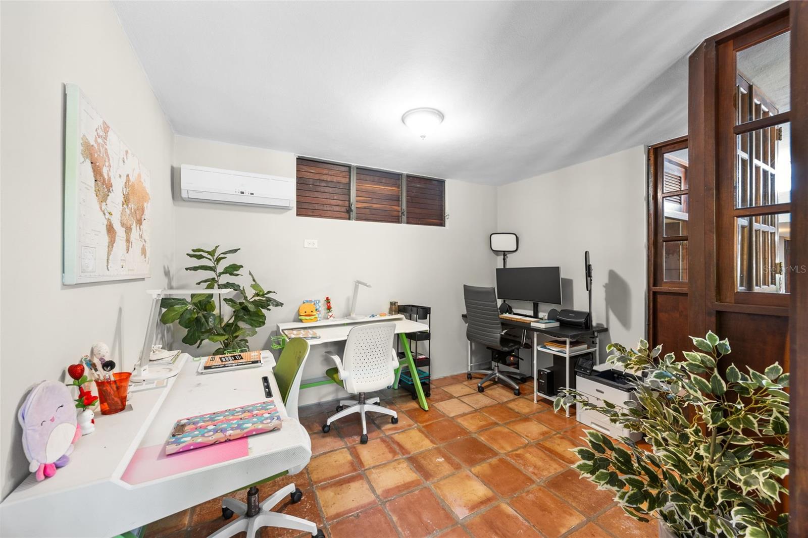 VILLA CAPARRA NORTE - Residential