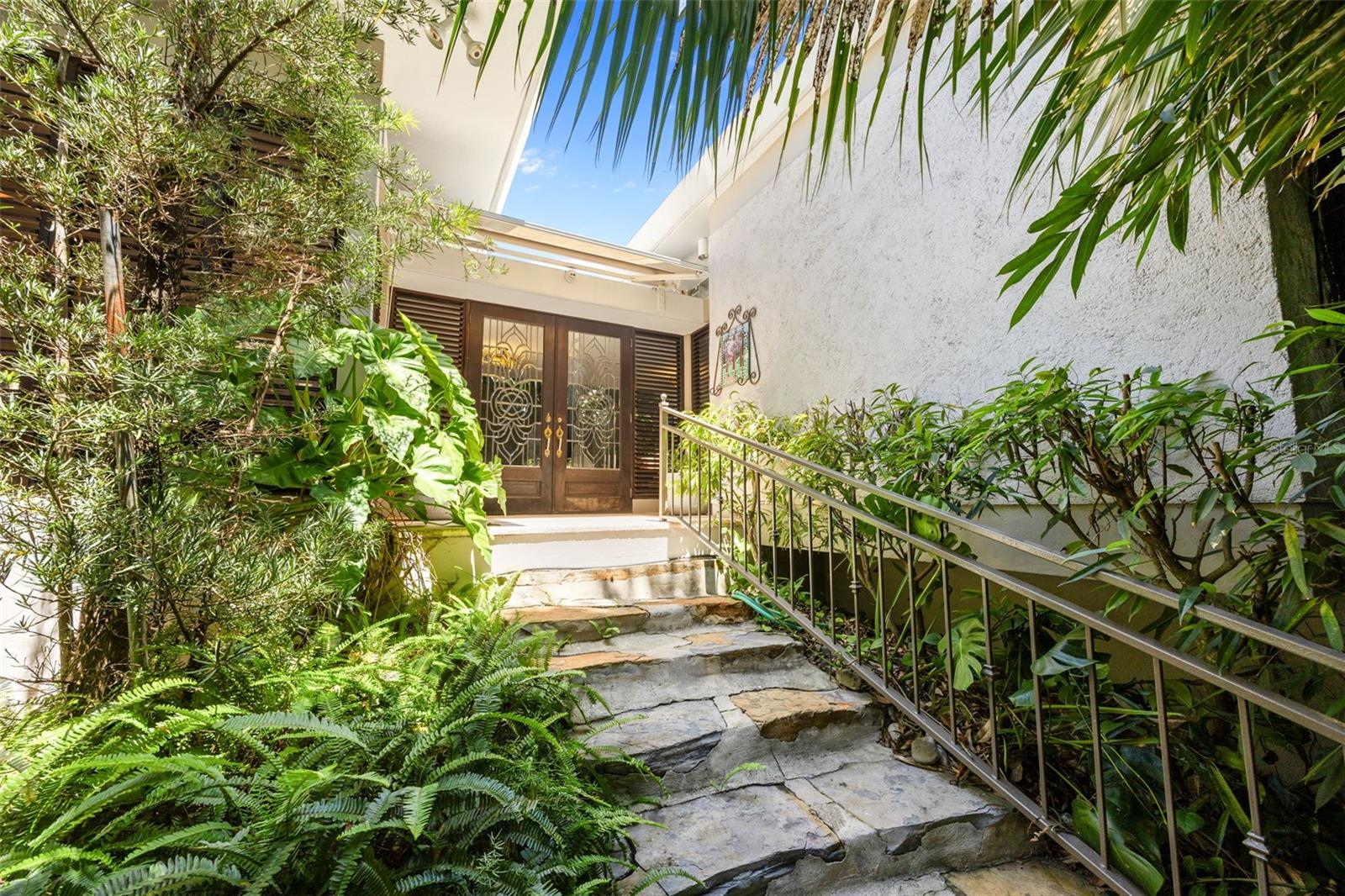 VILLA CAPARRA NORTE - Residential