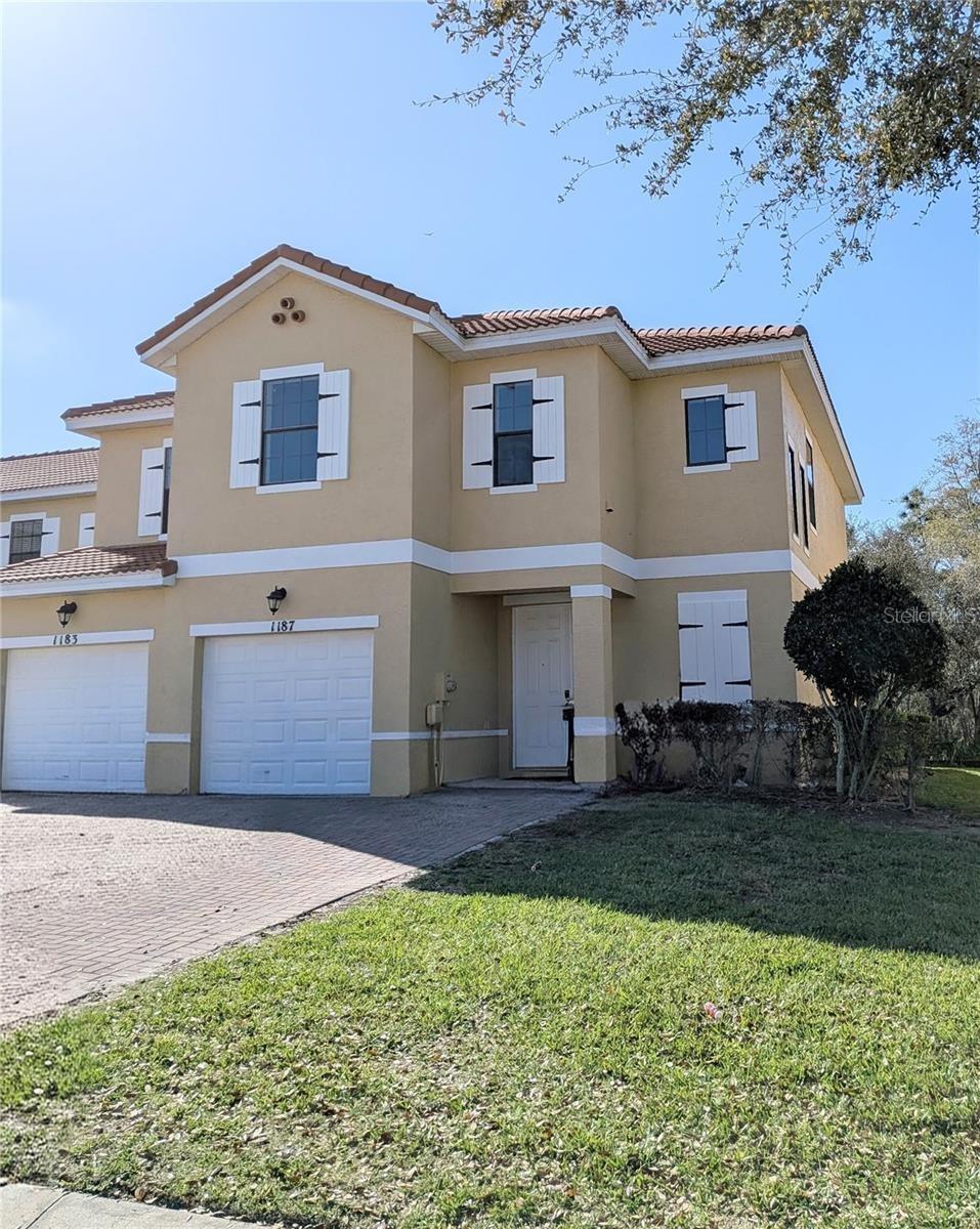 1326 CLOVE DRIVE