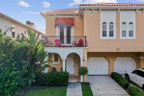 Townhouse in TAMPA FL 501 MELVILLE AVENUE.jpg