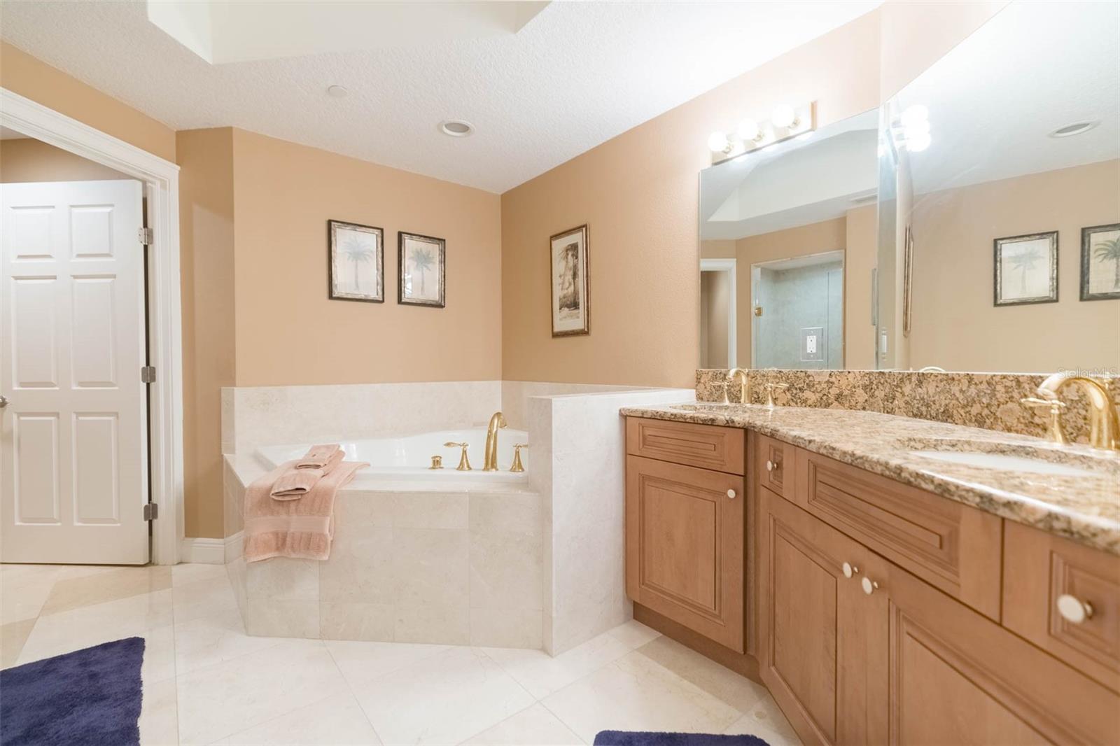 CHATEAU ON WHITE SANDS CONDO - Residential