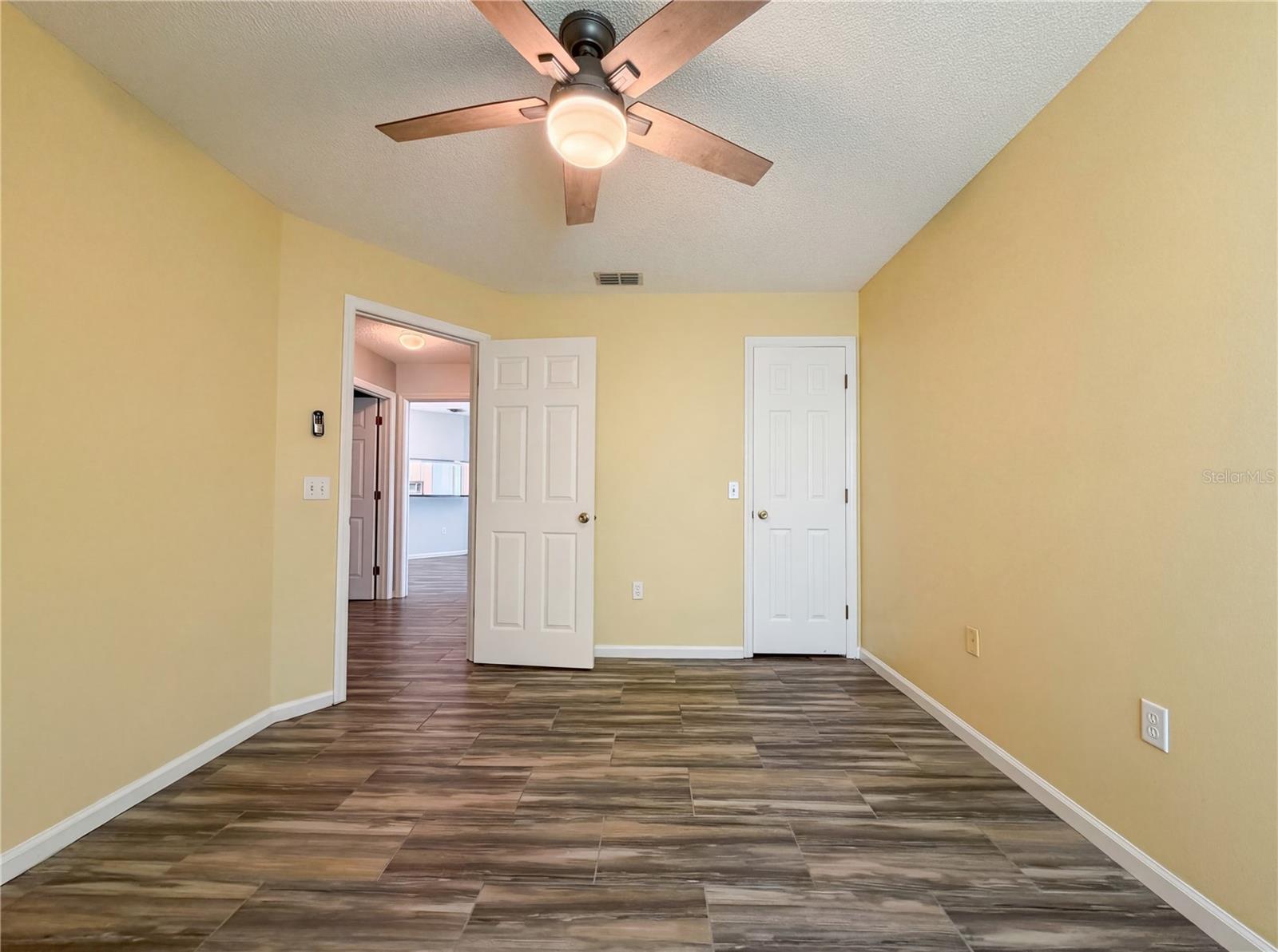 GLENS OF PARK FOREST - Residential