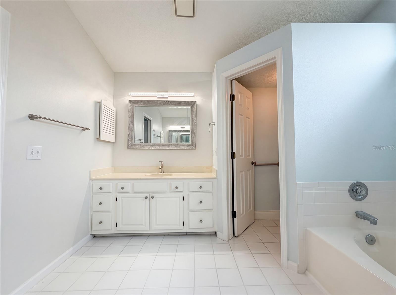 GLENS OF PARK FOREST - Residential