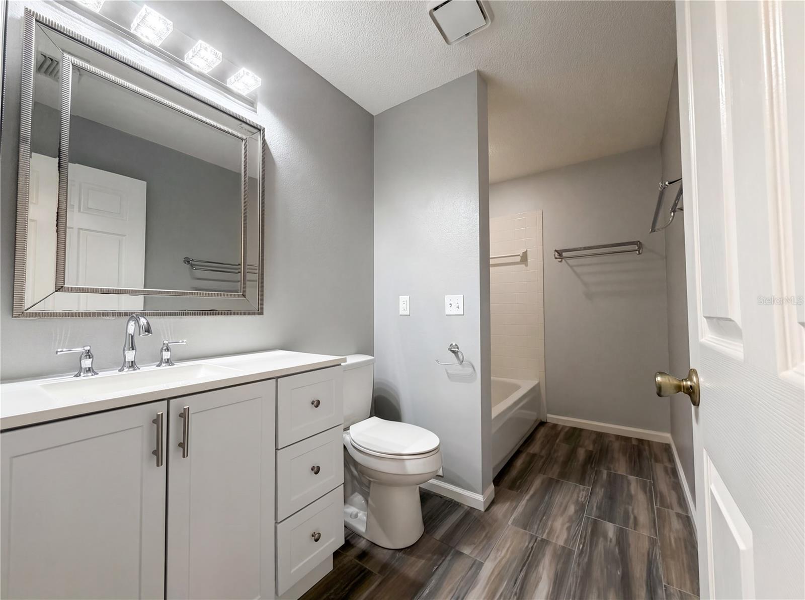 GLENS OF PARK FOREST - Residential