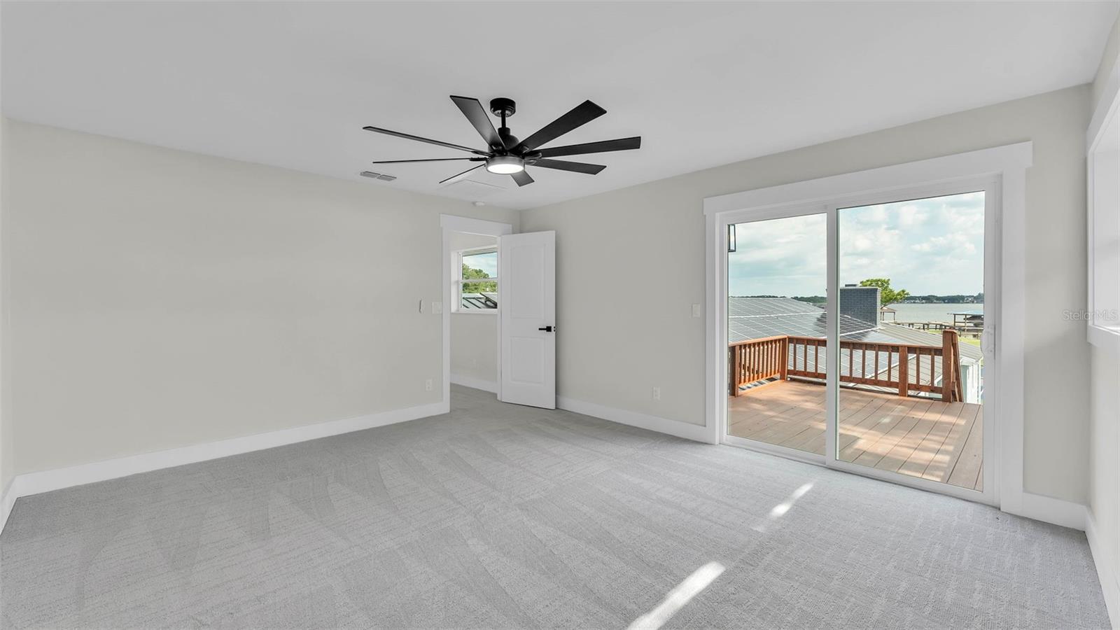 LAKE GIBSON ESTS - Residential