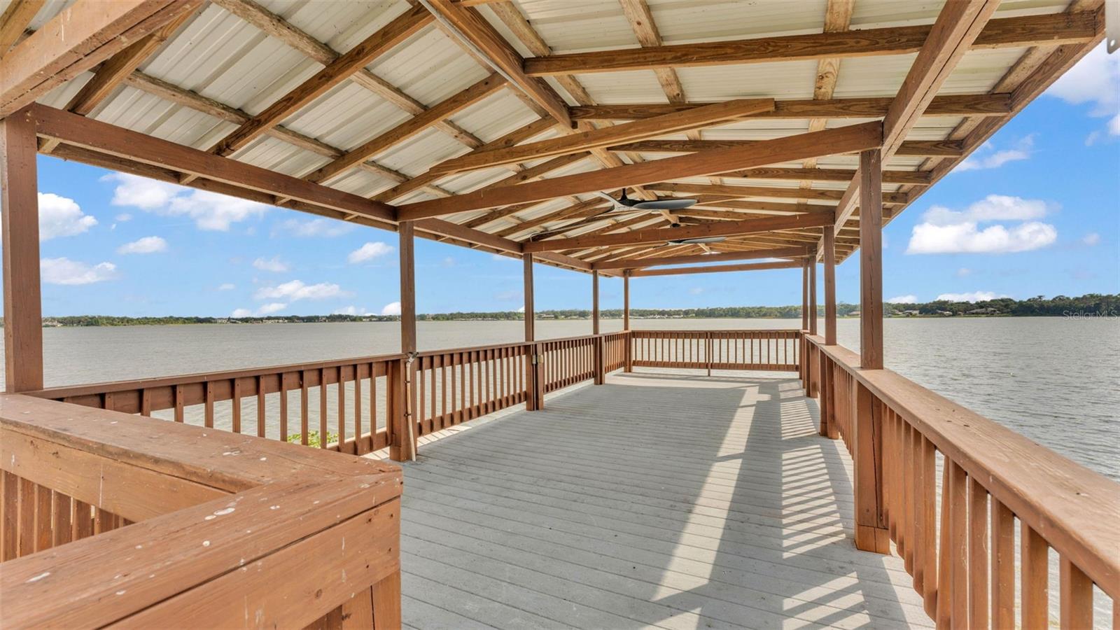 LAKE GIBSON ESTS - Residential