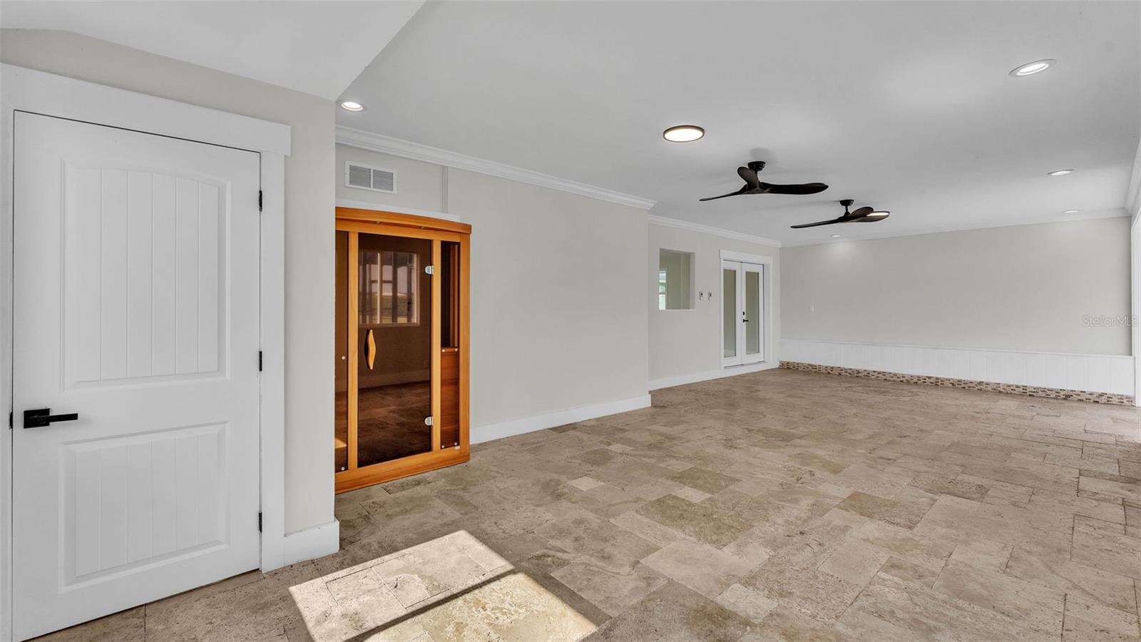 LAKE GIBSON ESTS - Residential