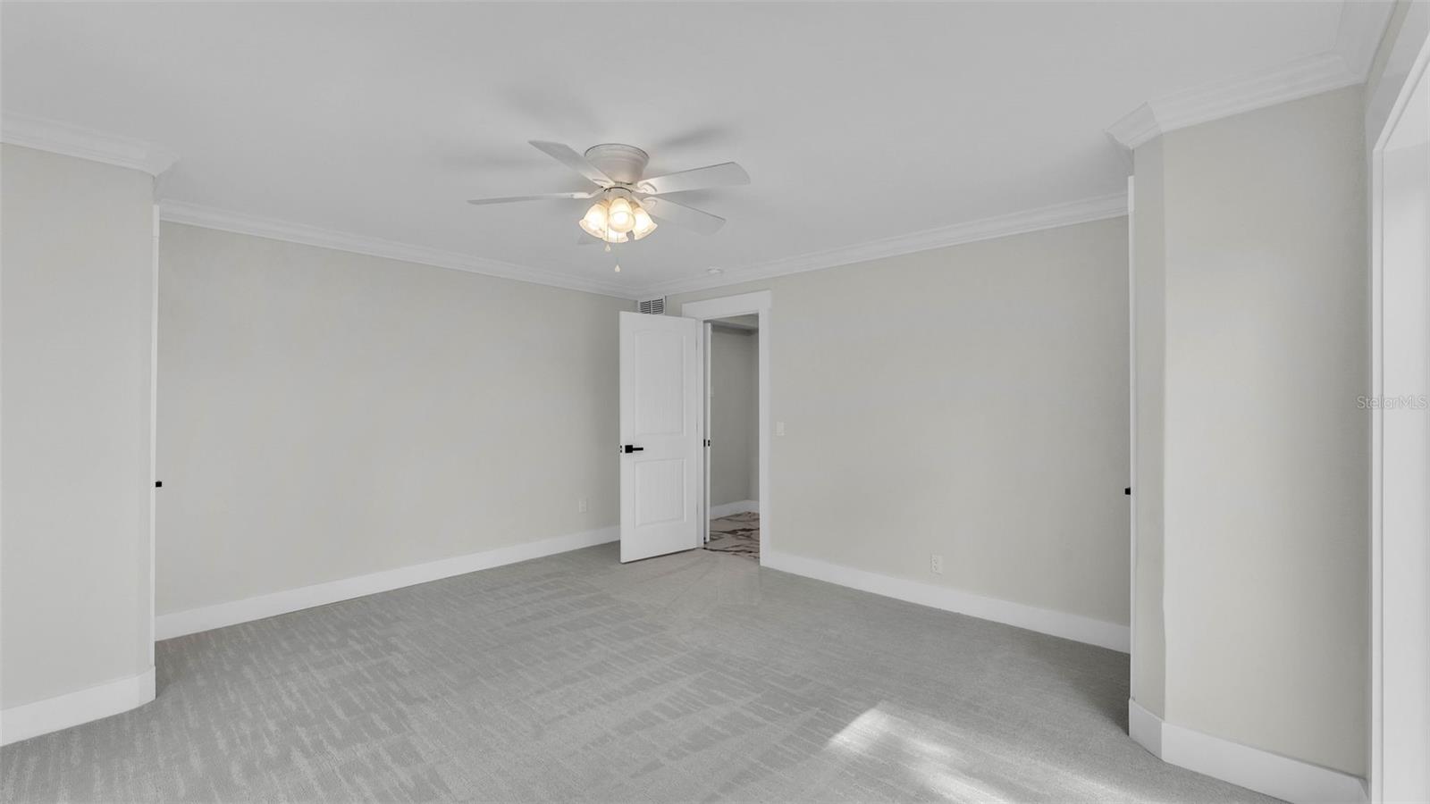 LAKE GIBSON ESTS - Residential