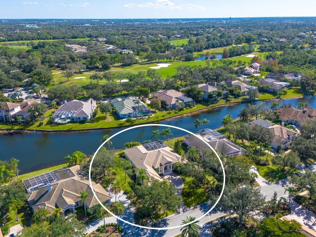 Photo of 7311 Westminster Court, University Park, FL 34201 (MLS # A4677990)