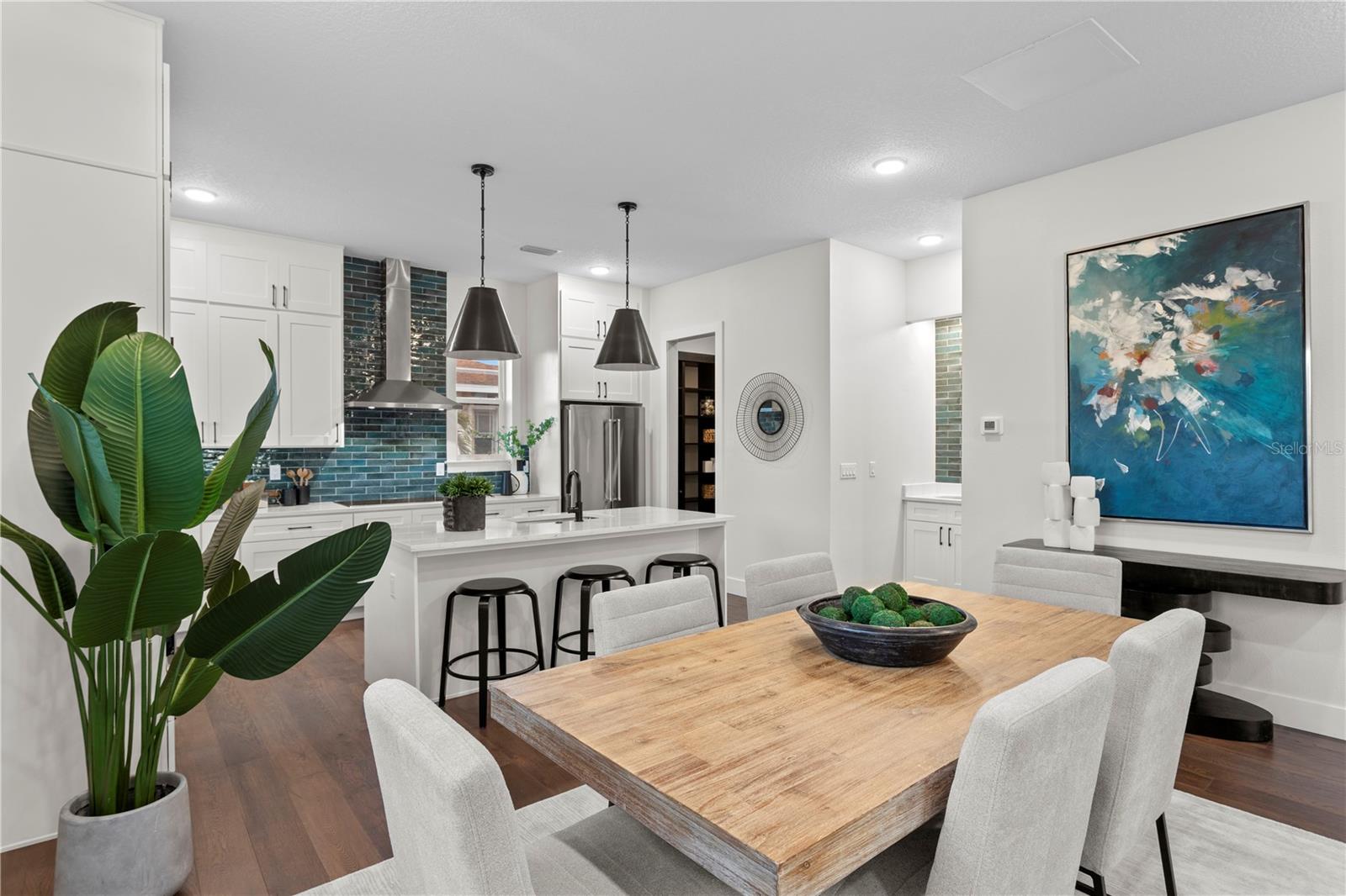 STRUM PLACE - Residential