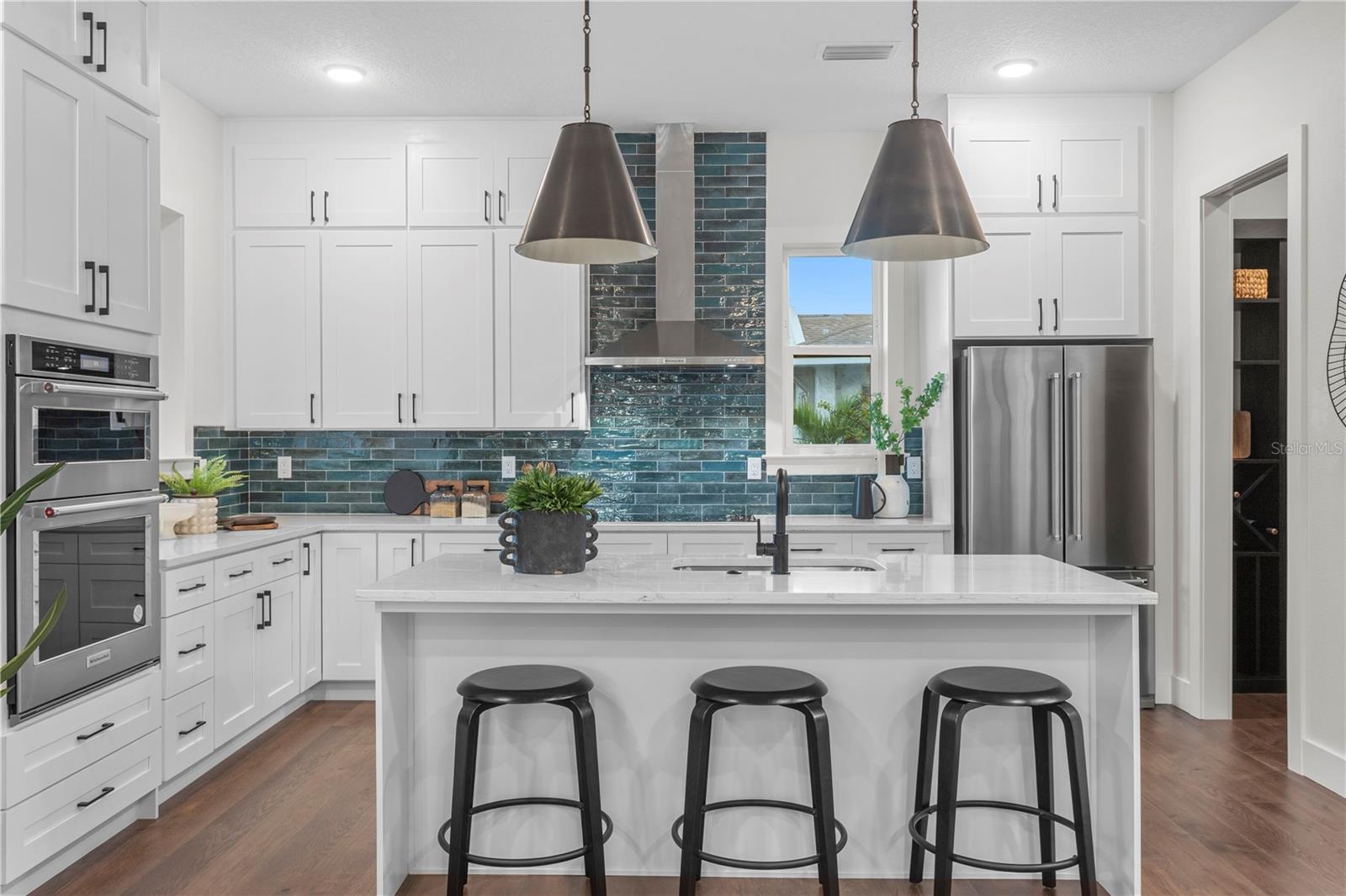 STRUM PLACE - Residential