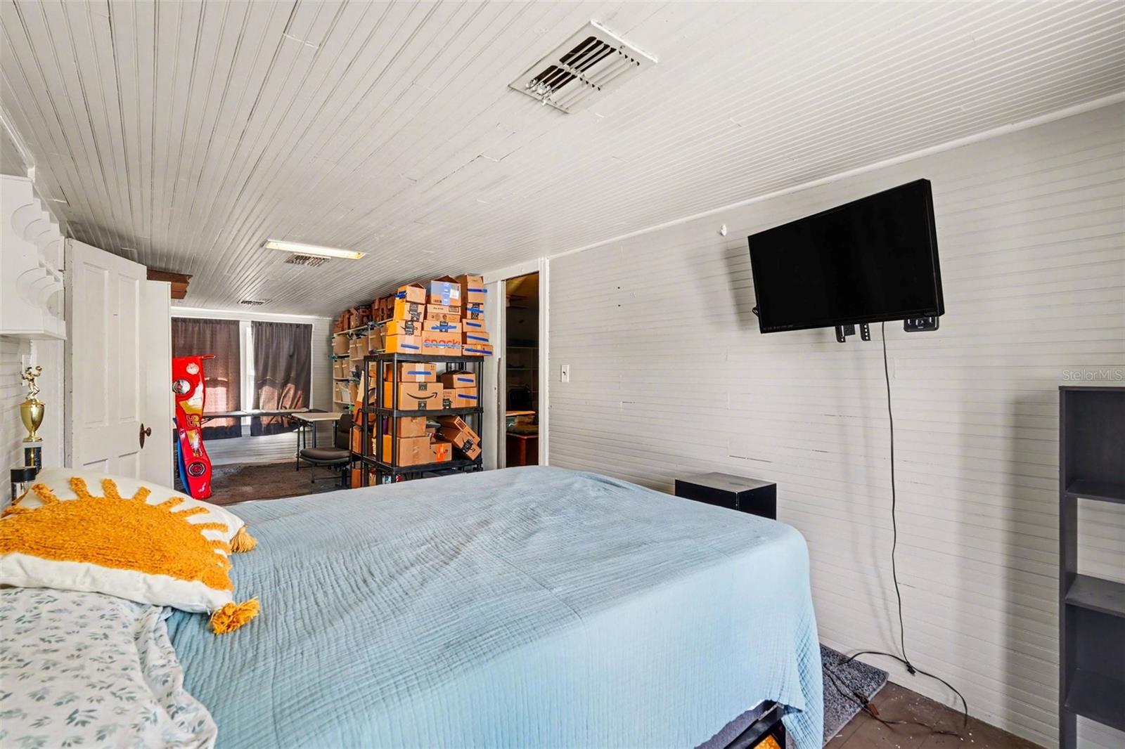 DEVANE & THOMAS - Residential