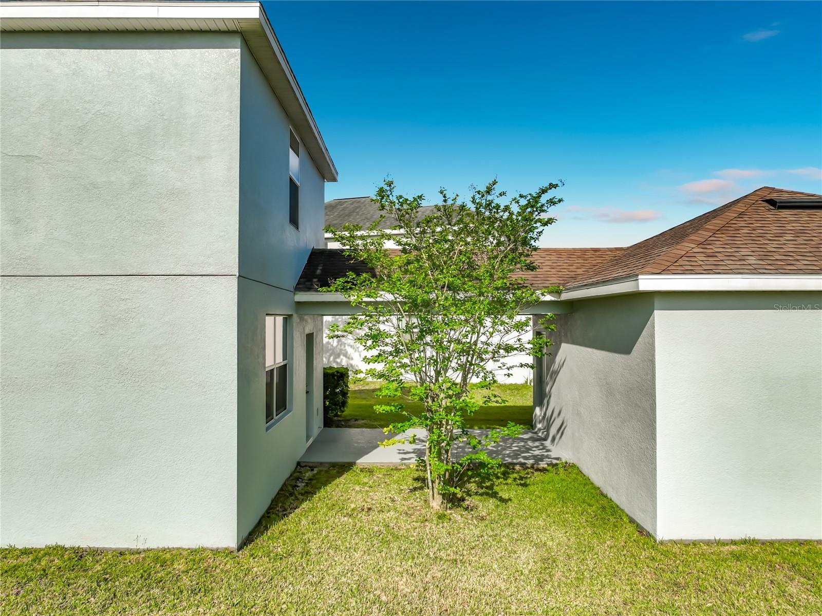 OAKS/MOSS PARK PH 3 - Residential