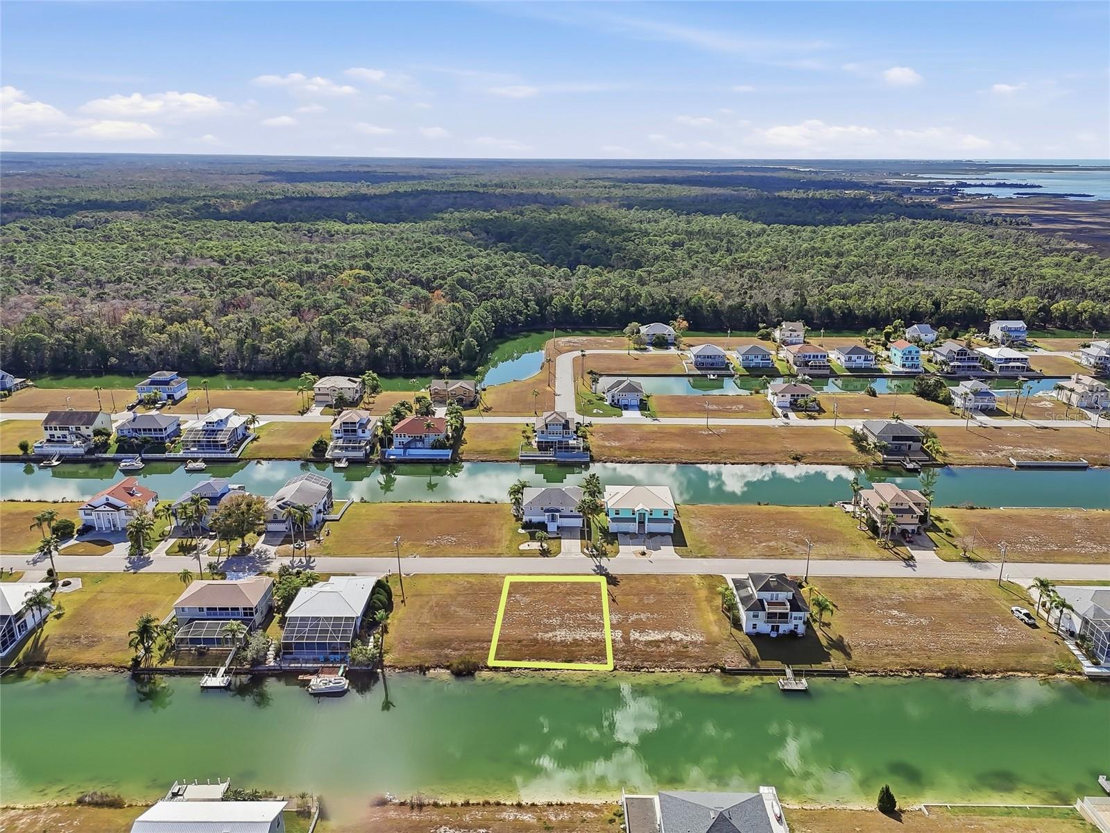 HERNANDO BEACH - Land