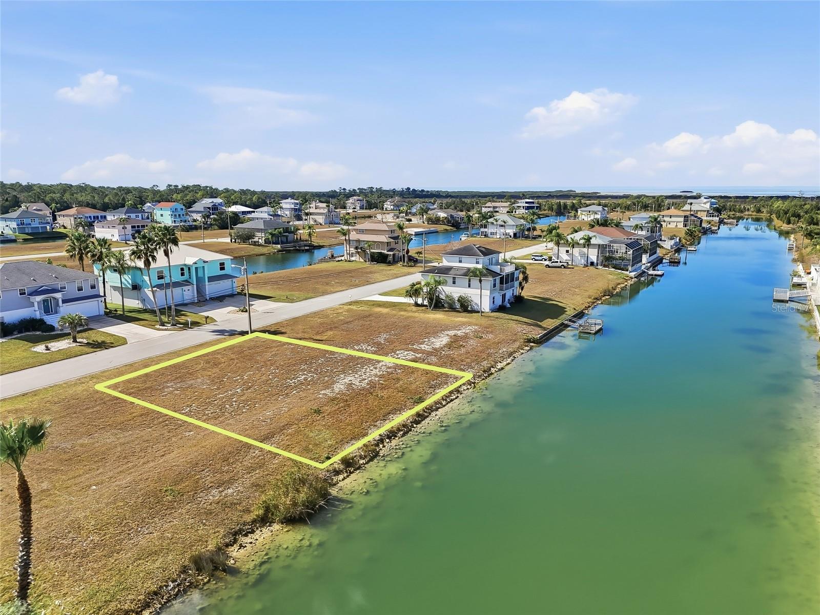 HERNANDO BEACH - Land