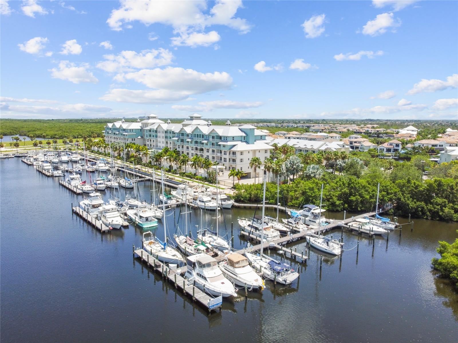 ISLAND RESORT AT MARINERS CLUB - Residential