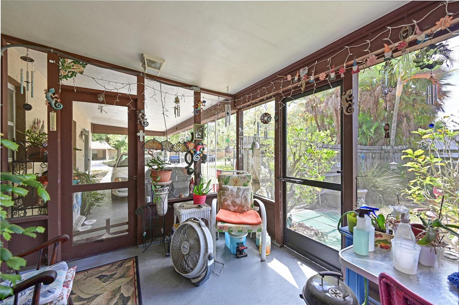 HOLIDAY HEIGHTS FIRST ADD - Residential Income