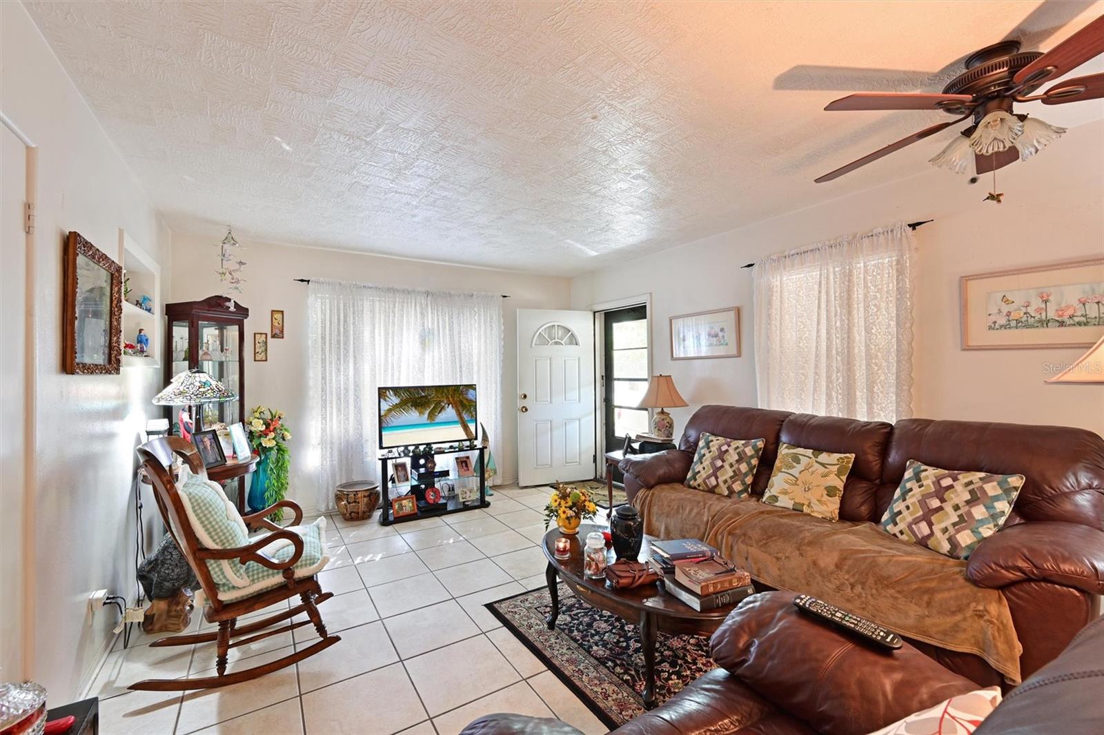 HOLIDAY HEIGHTS FIRST ADD - Residential Income