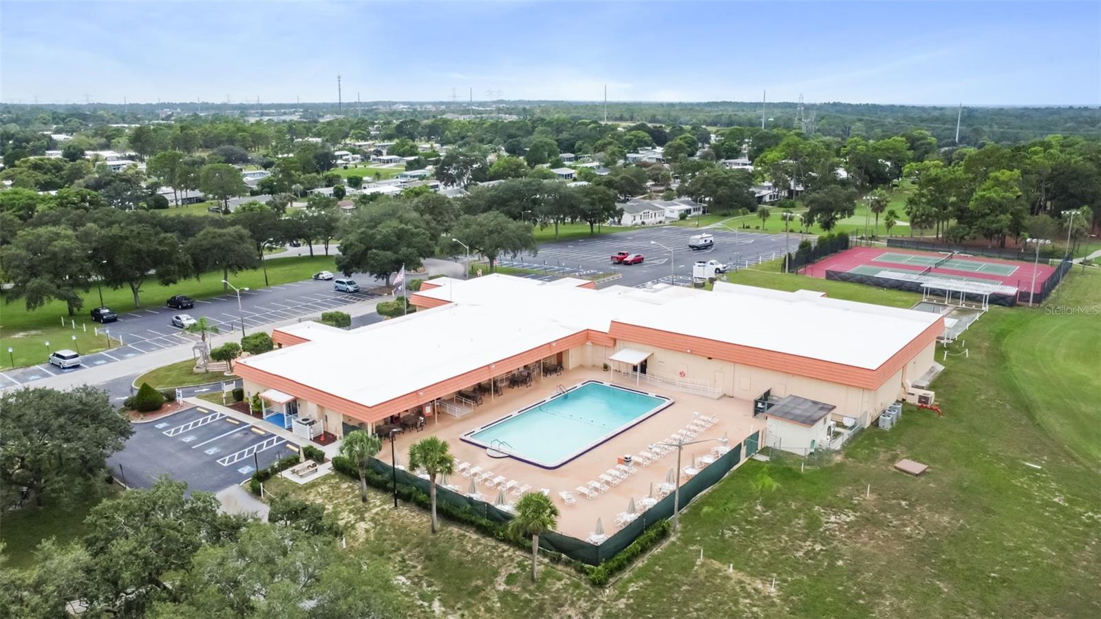 BROOKRIDGE COMM - Residential