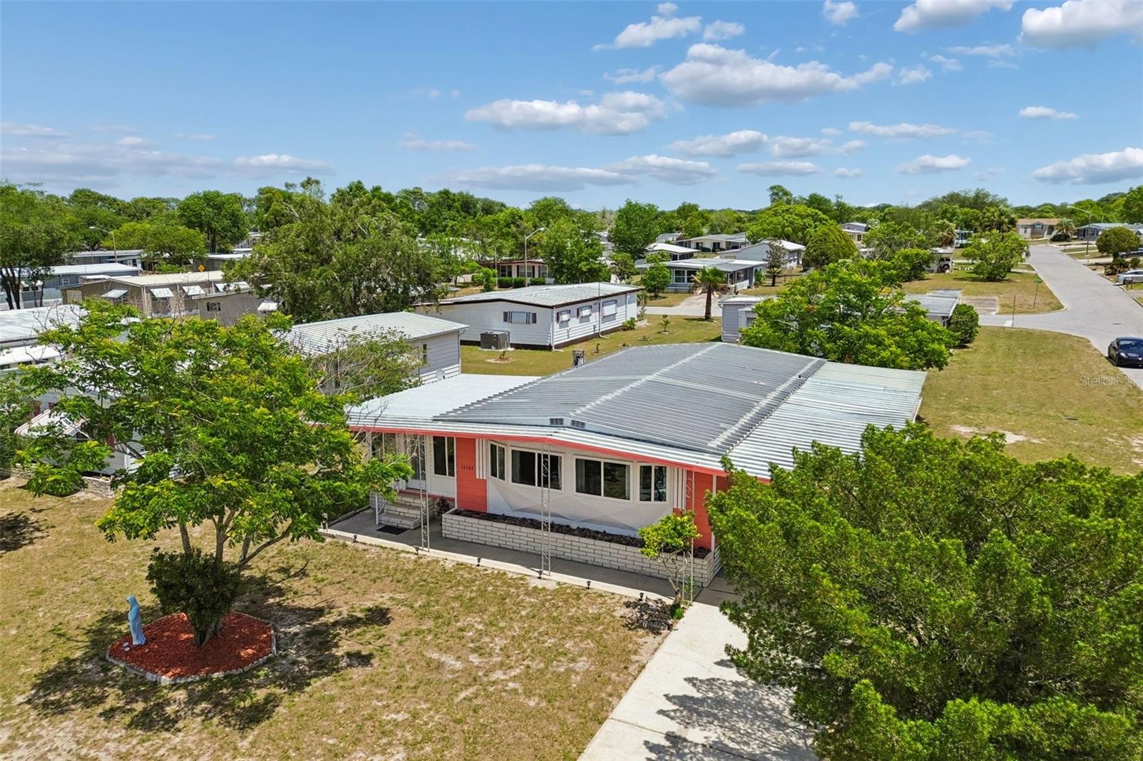 BROOKRIDGE COMM - Residential