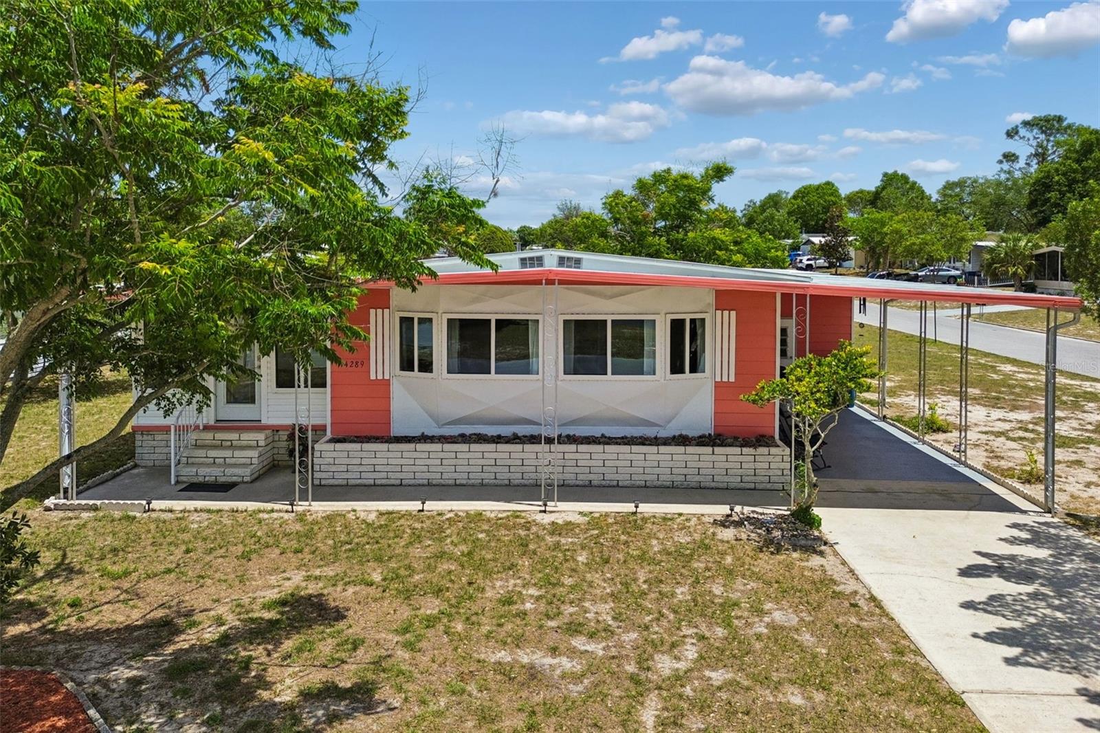 BROOKRIDGE COMM - Residential