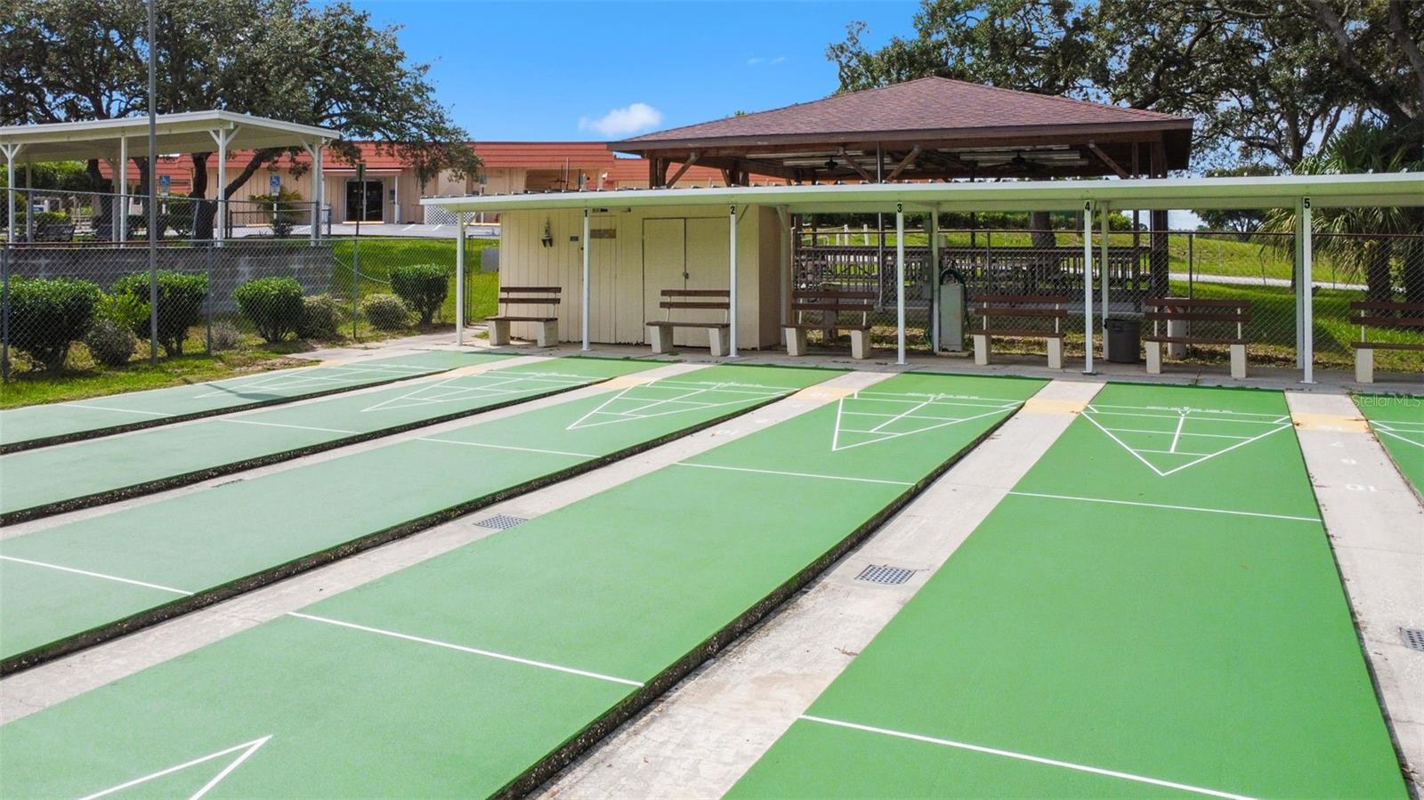 BROOKRIDGE COMM - Residential