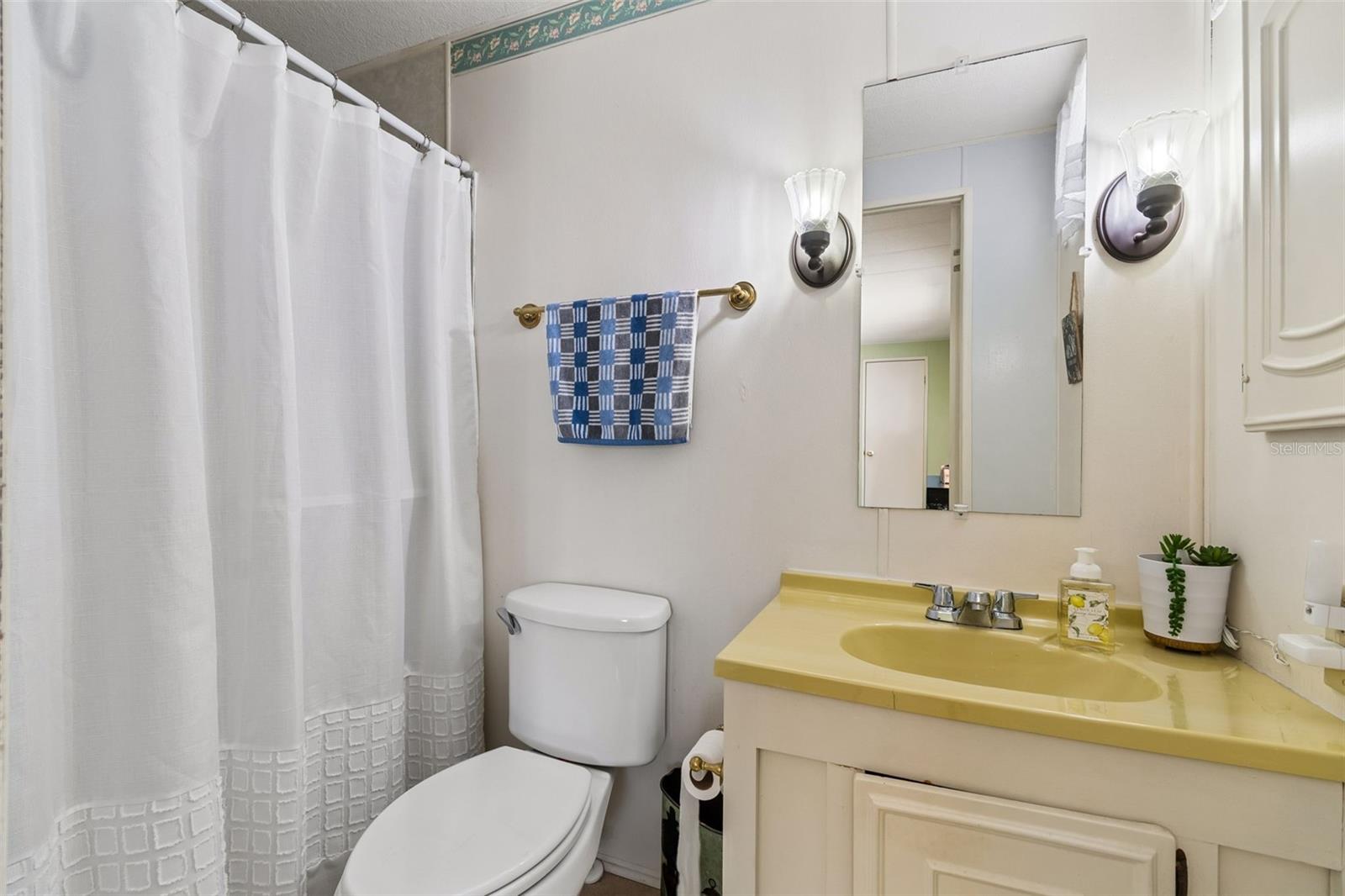 BROOKRIDGE COMM - Residential