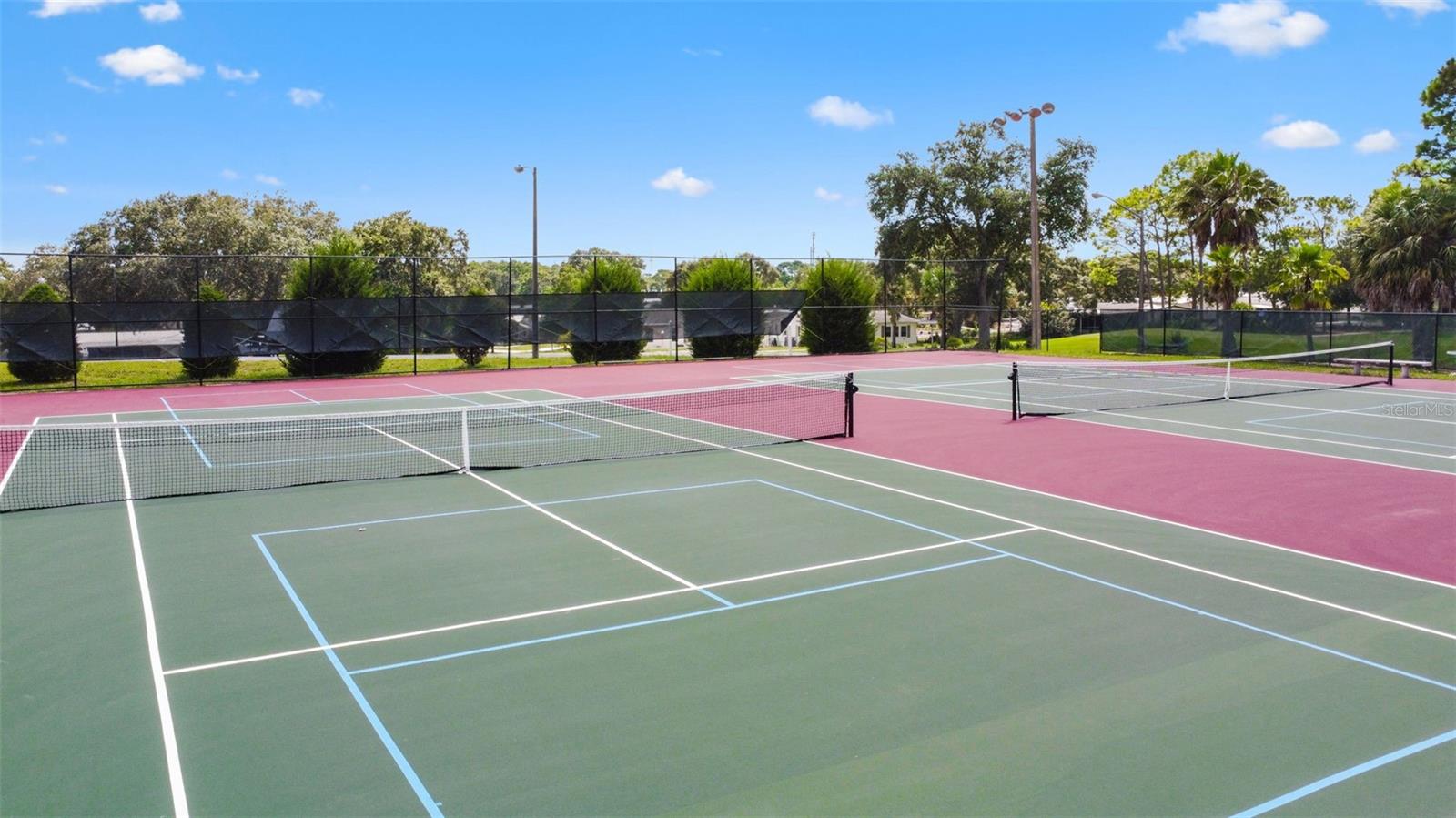 BROOKRIDGE COMM - Residential