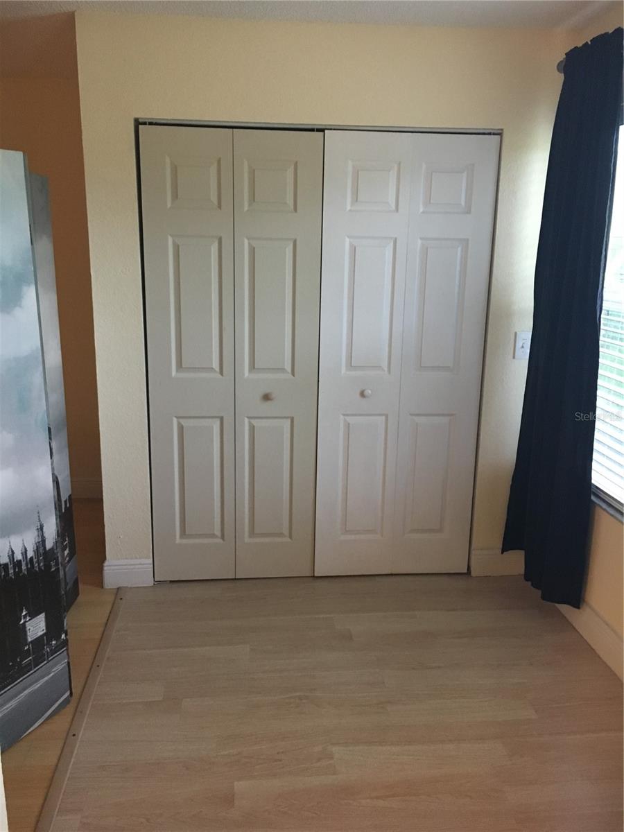 RESIDENCES/MILLENIA - Residential Lease