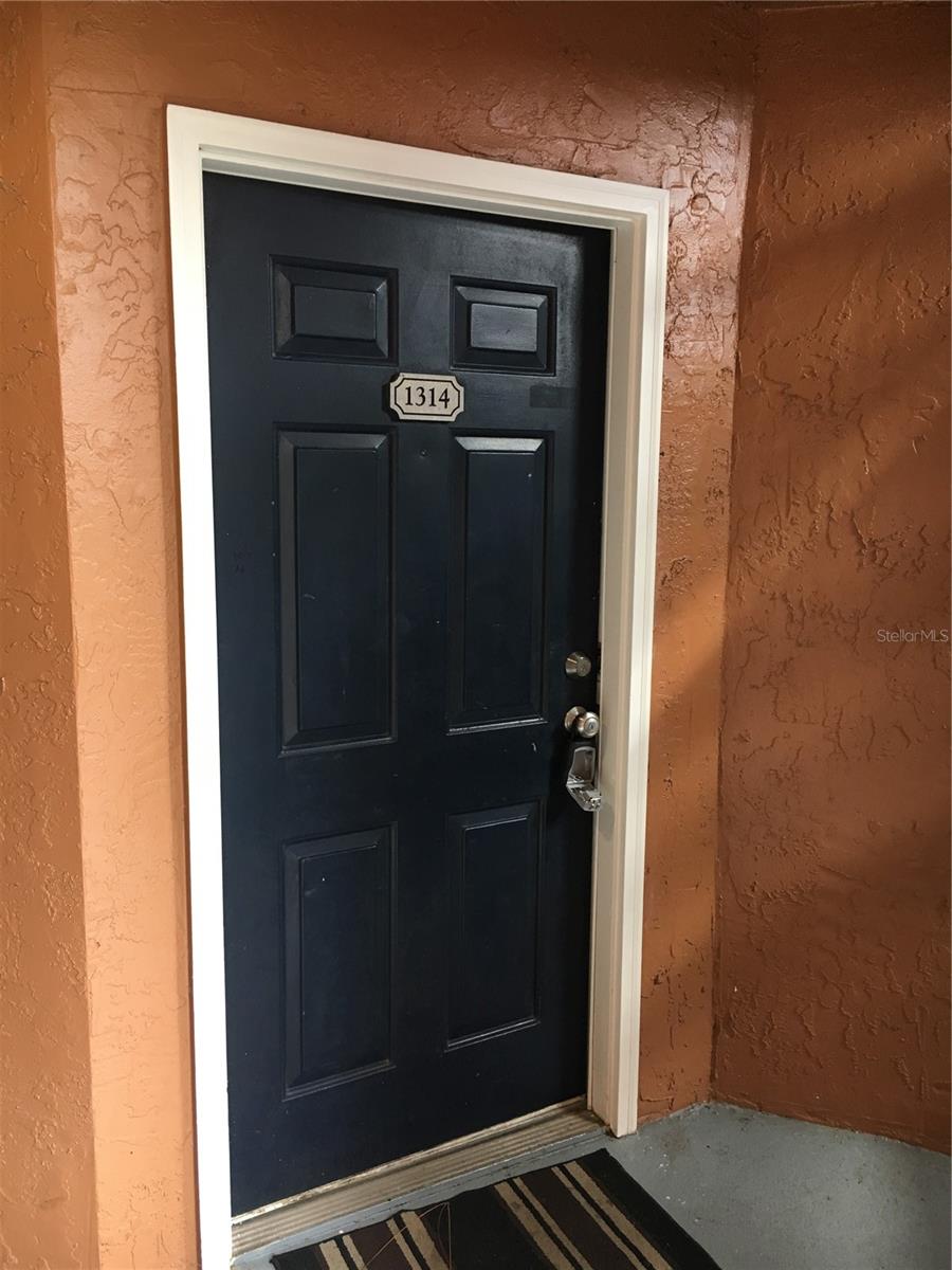 RESIDENCES/MILLENIA - Residential Lease