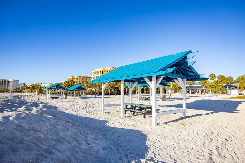 QUEENS HARBOUR - Residential