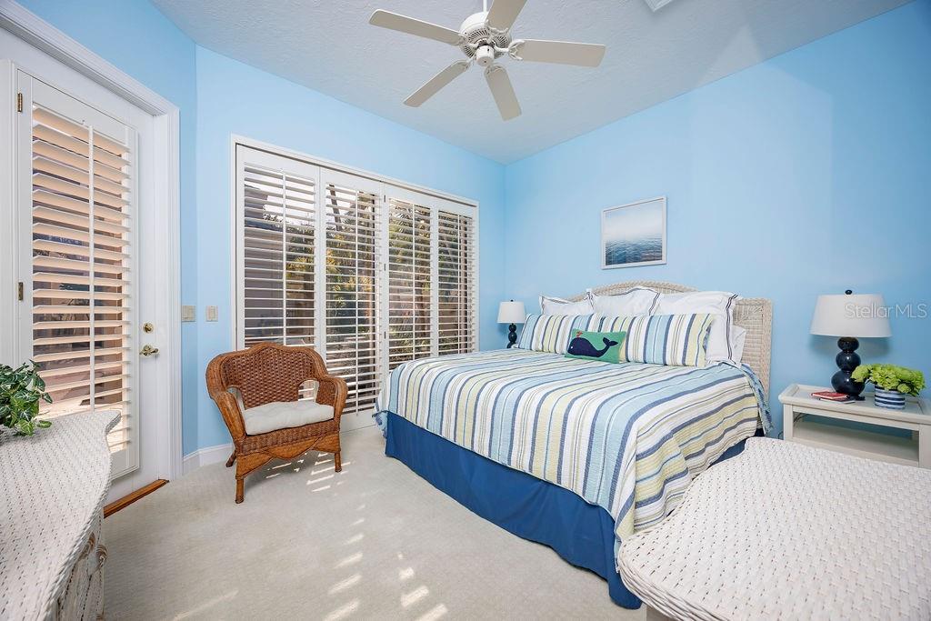 QUEENS HARBOUR - Residential