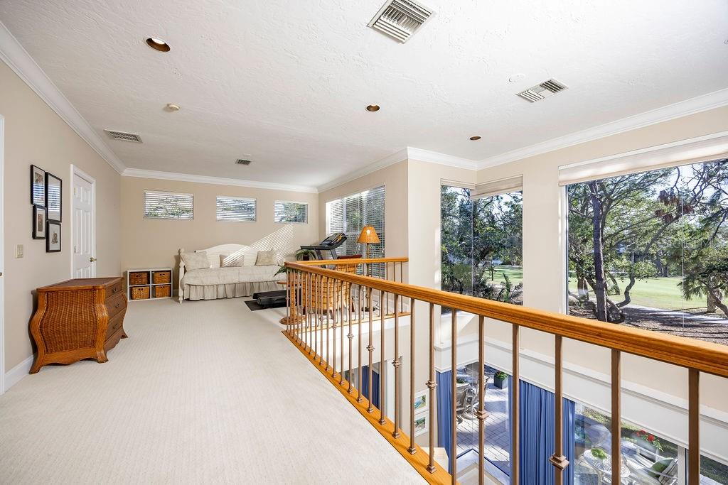 QUEENS HARBOUR - Residential