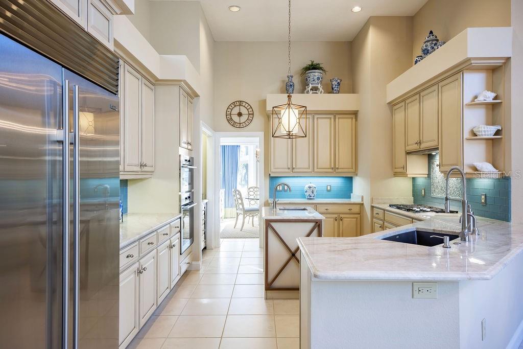 QUEENS HARBOUR - Residential