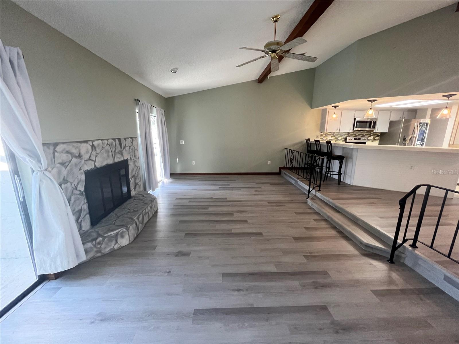 RIVER COUNTRY ESTATES - Residential