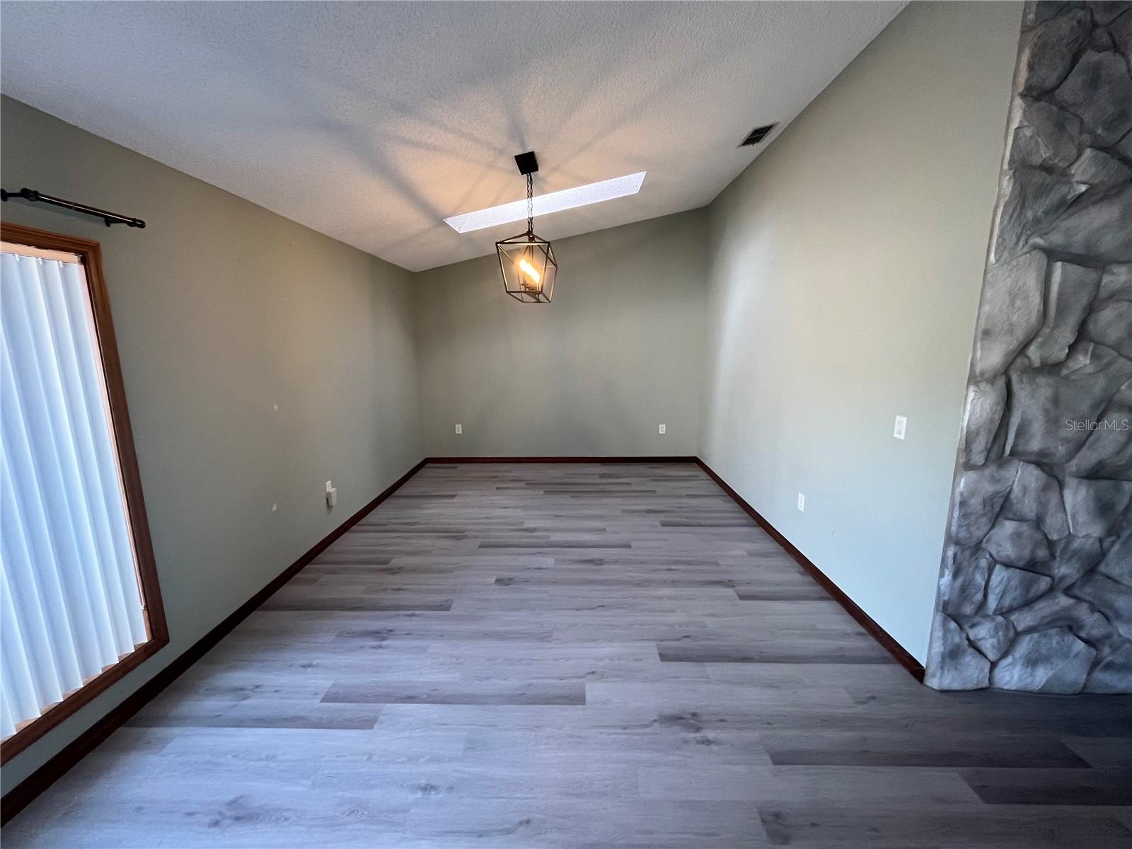 RIVER COUNTRY ESTATES - Residential