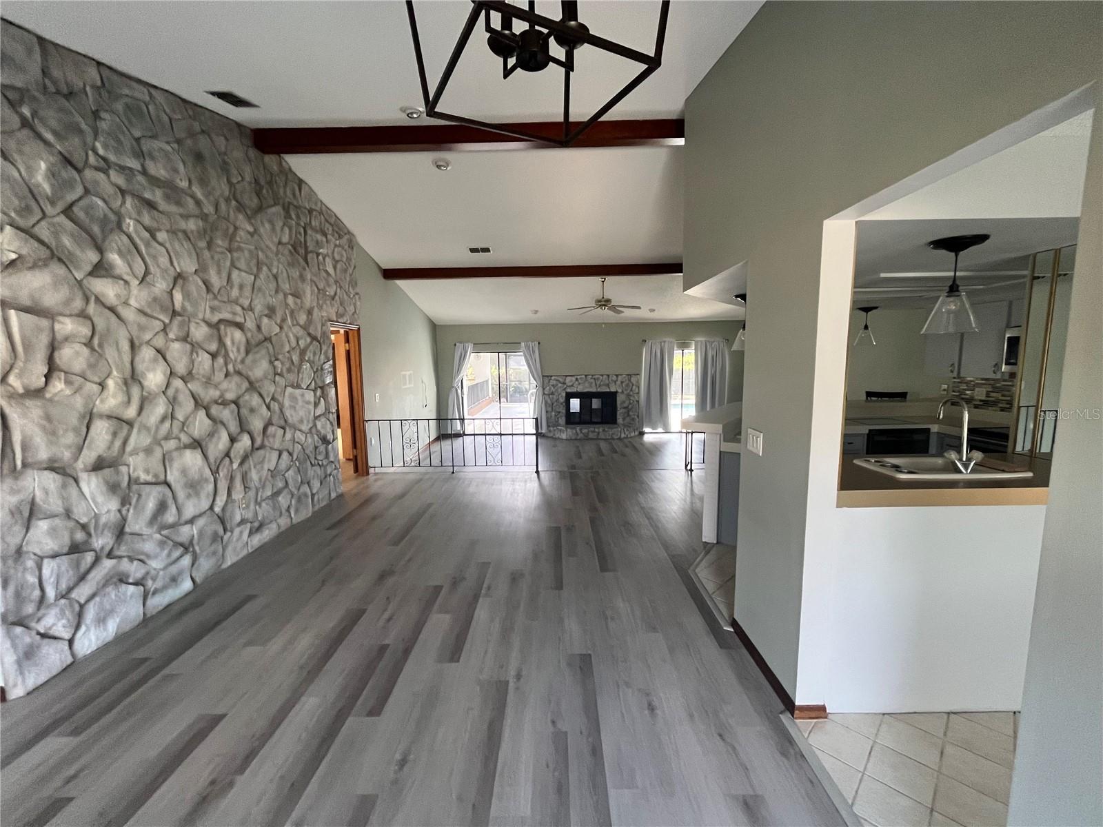 RIVER COUNTRY ESTATES - Residential