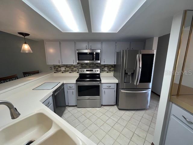 RIVER COUNTRY ESTATES - Residential