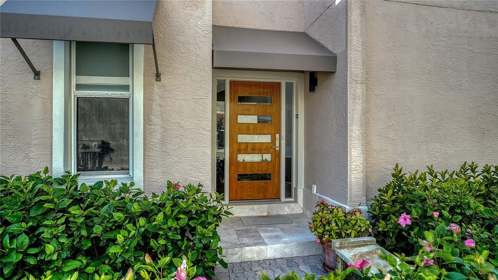 Photo of 3530 Mistletoe Lane, Longboat Key, FL 34228 (MLS # A4680887)