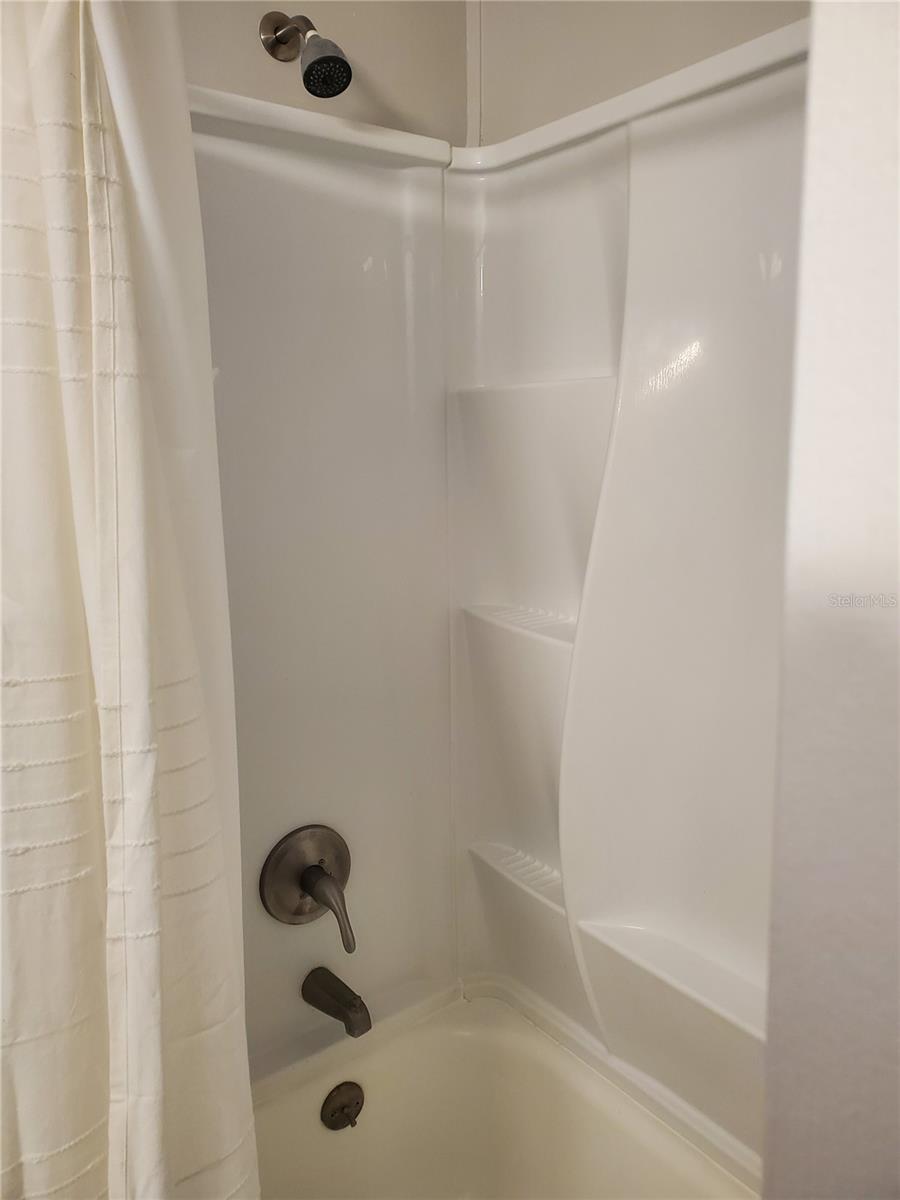 SPRINGWOOD SQUARE - Residential