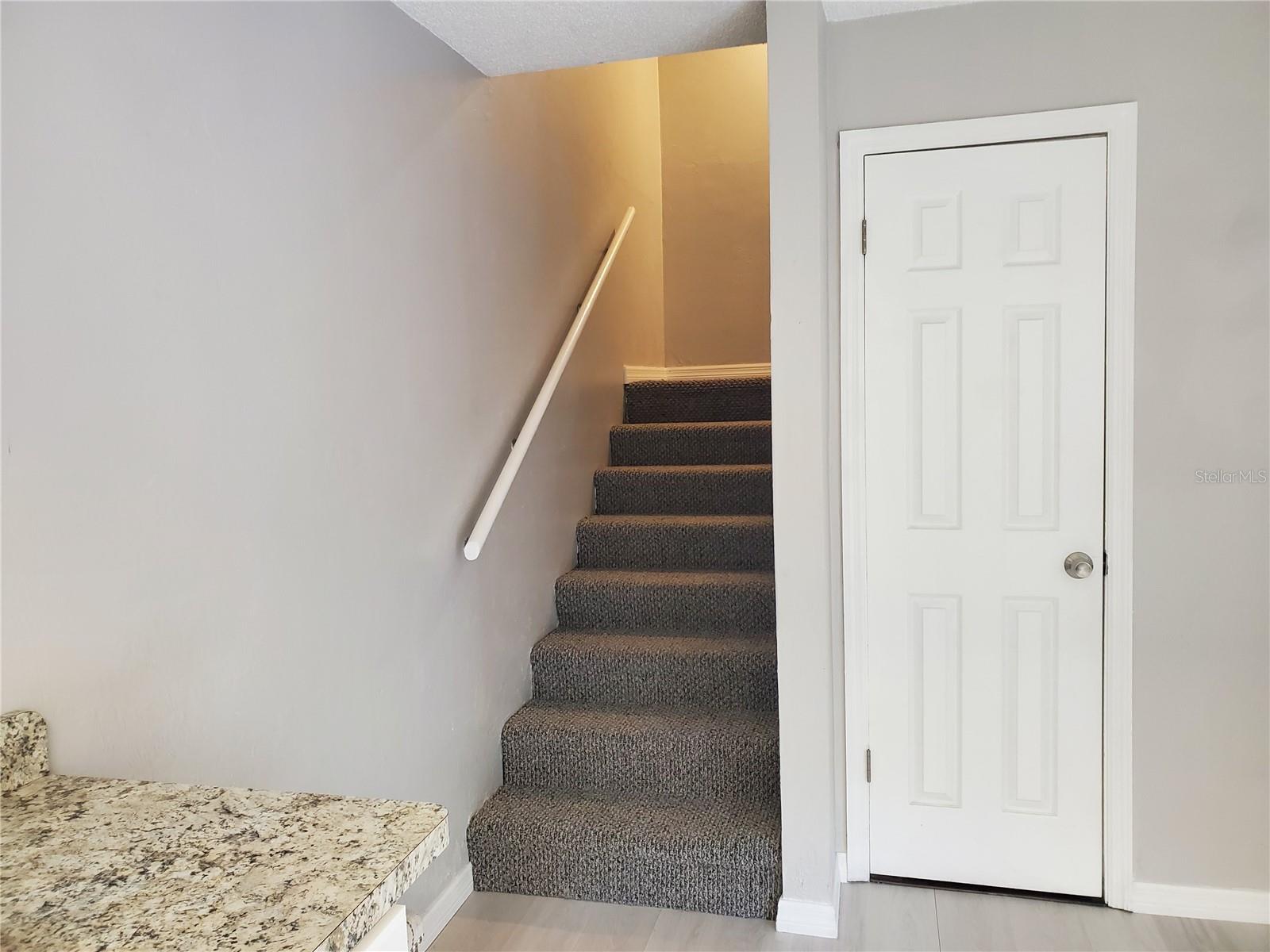 SPRINGWOOD SQUARE - Residential