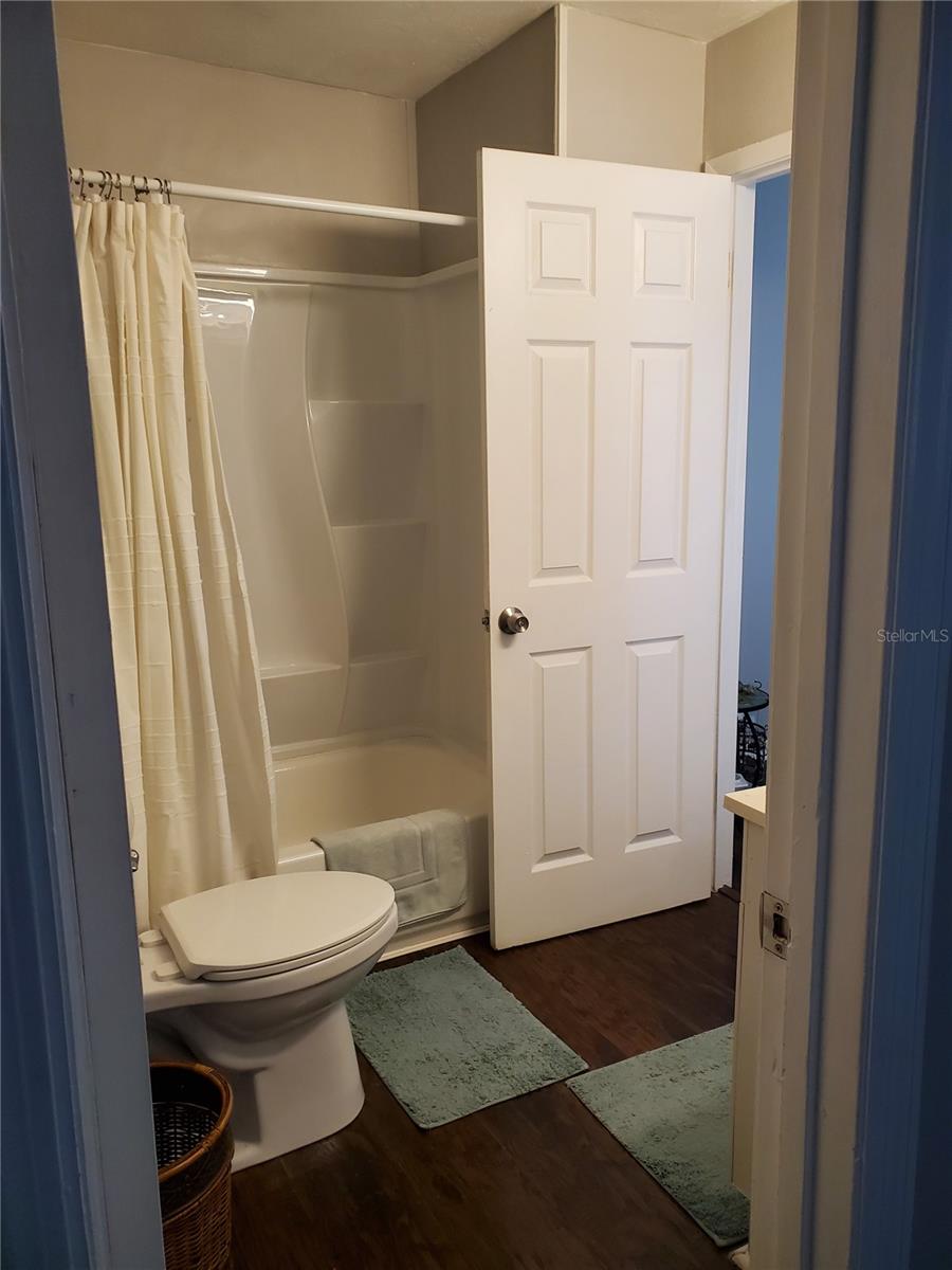 SPRINGWOOD SQUARE - Residential