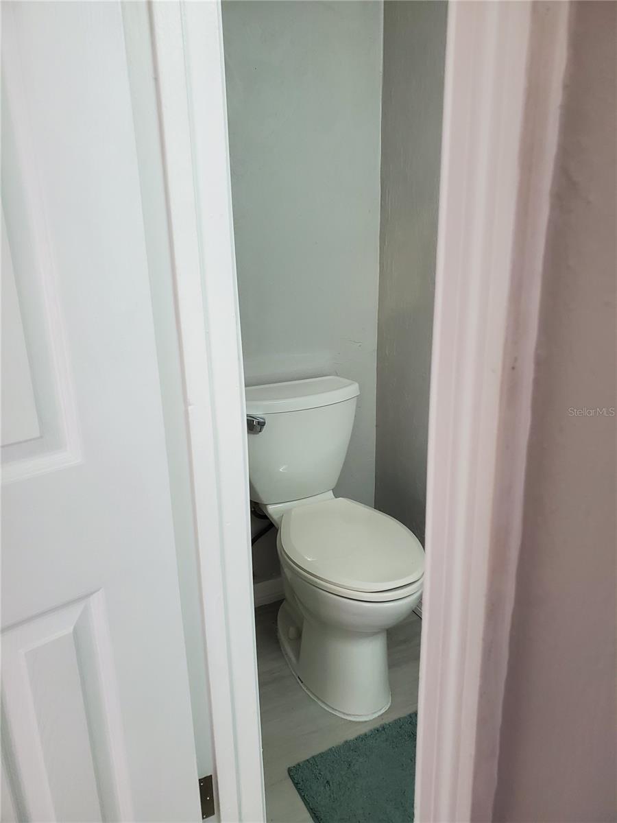 SPRINGWOOD SQUARE - Residential