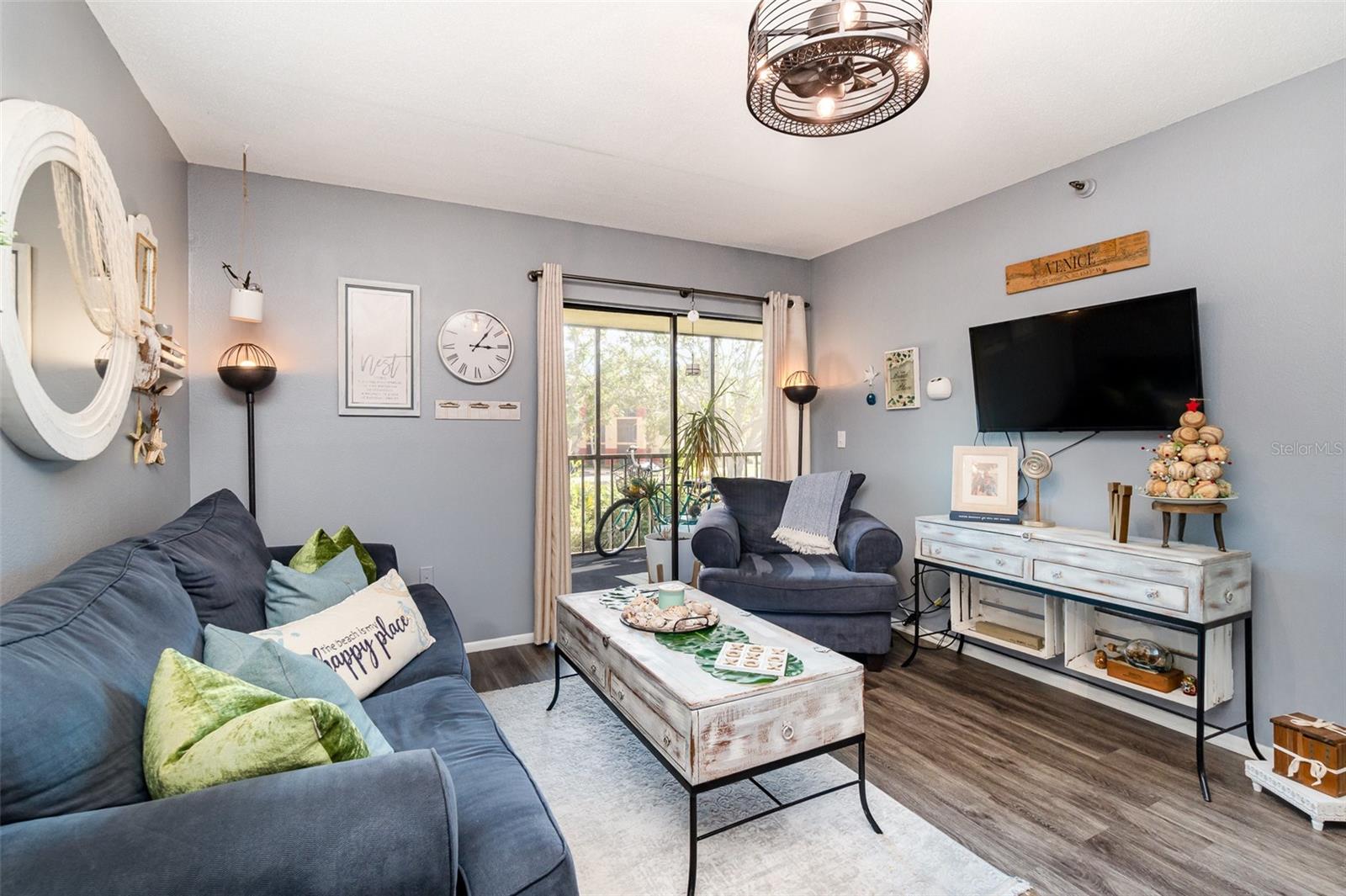 104 CAPRI ISLES BOULEVARD 207