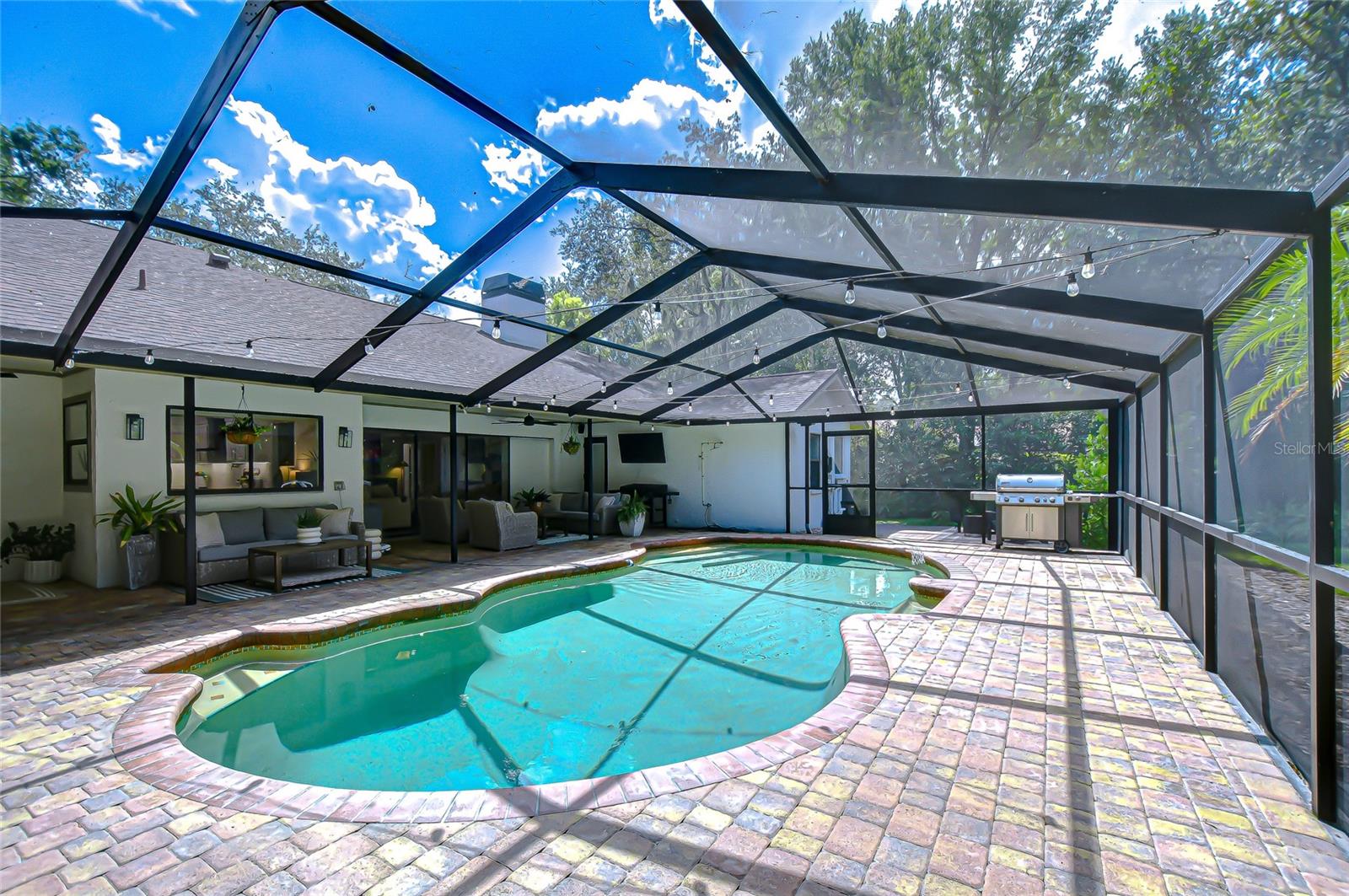 BLOOMINGDALE - Residential
