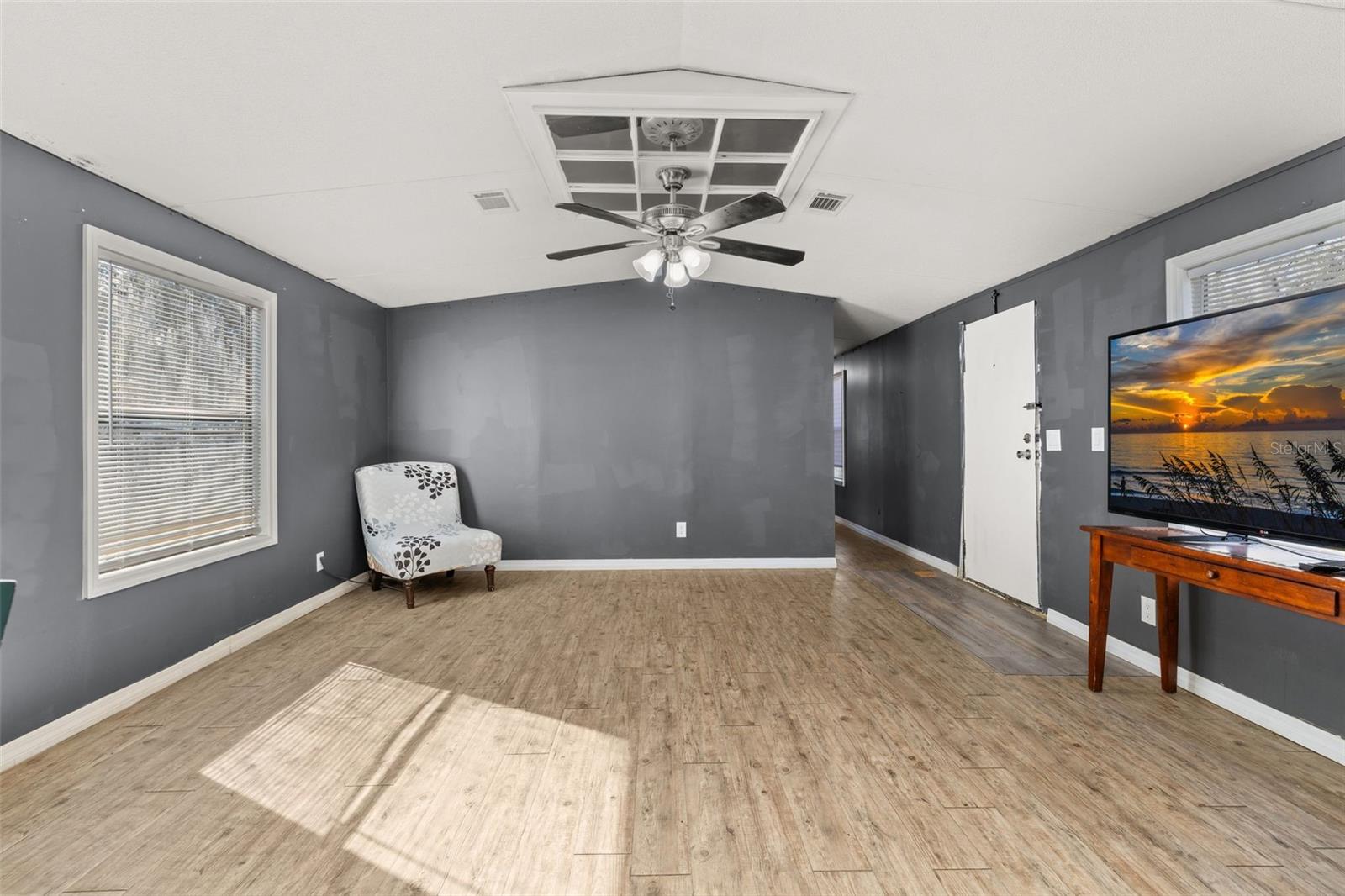 LEISURE LAKES INC - Residential