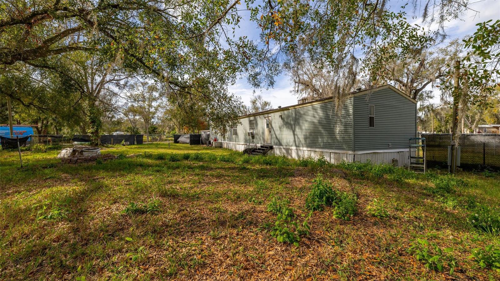 LEISURE LAKES INC - Residential