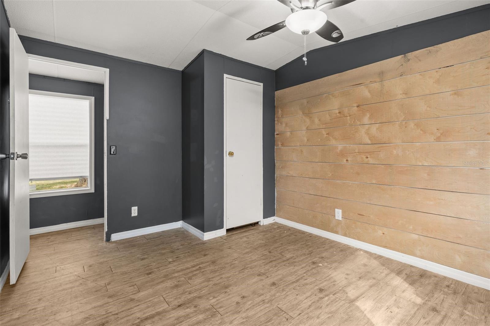 LEISURE LAKES INC - Residential