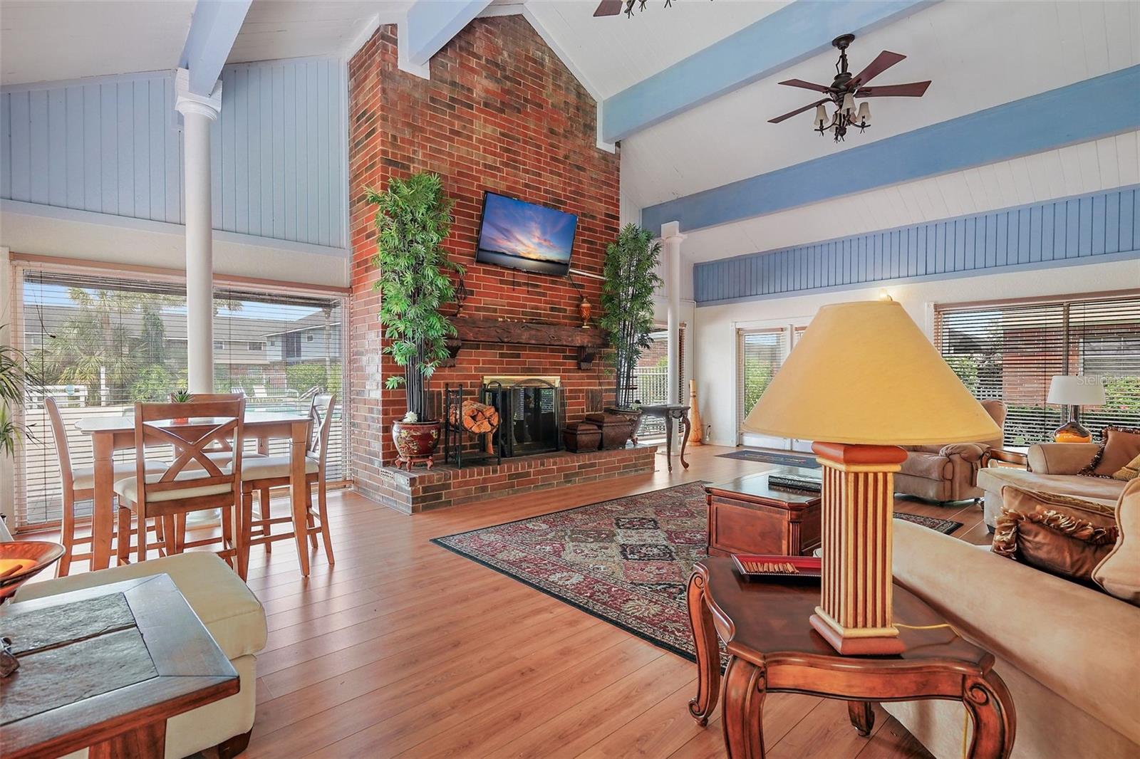 200 COUNTRY CLUB DRIVE 1001