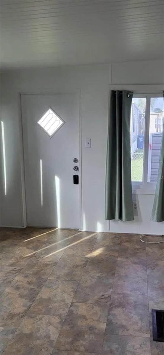 HOLIDAY VILLAGE CO-OP M/H UNREC - Residential